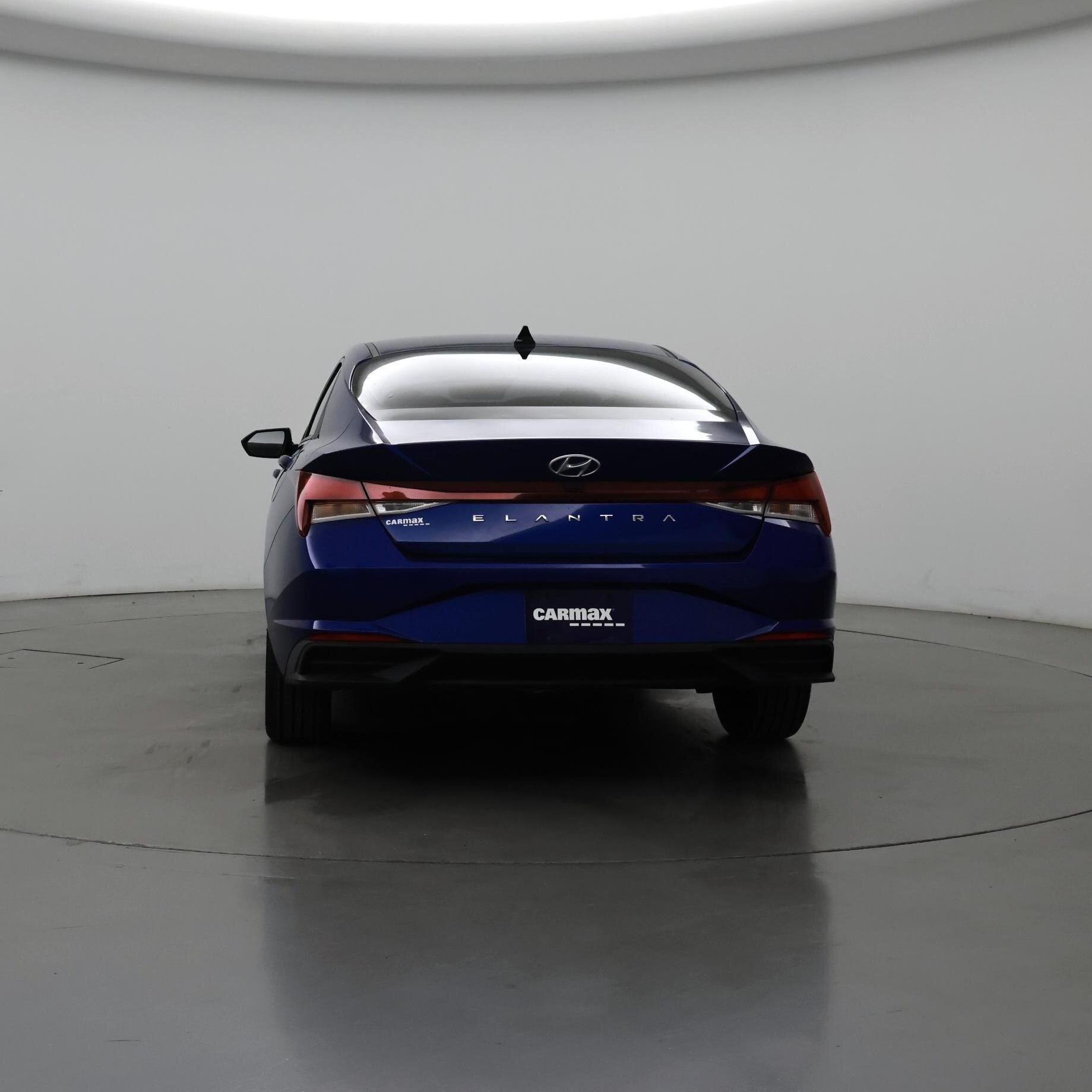 Thumbnail: 2023 Hyundai Elantra - 6