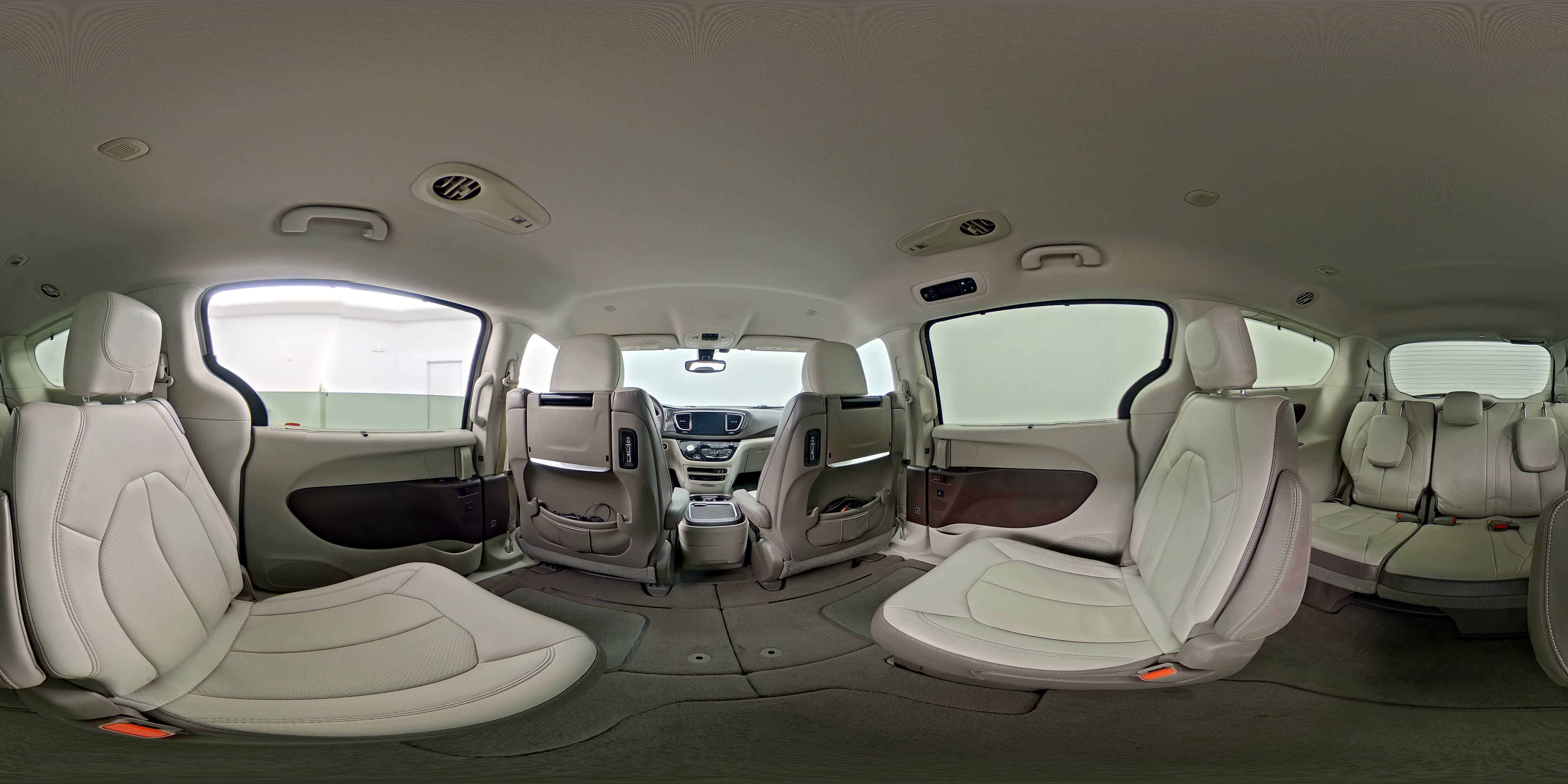 2017 Chrysler Pacifica Touring-L Plus - Photo 28