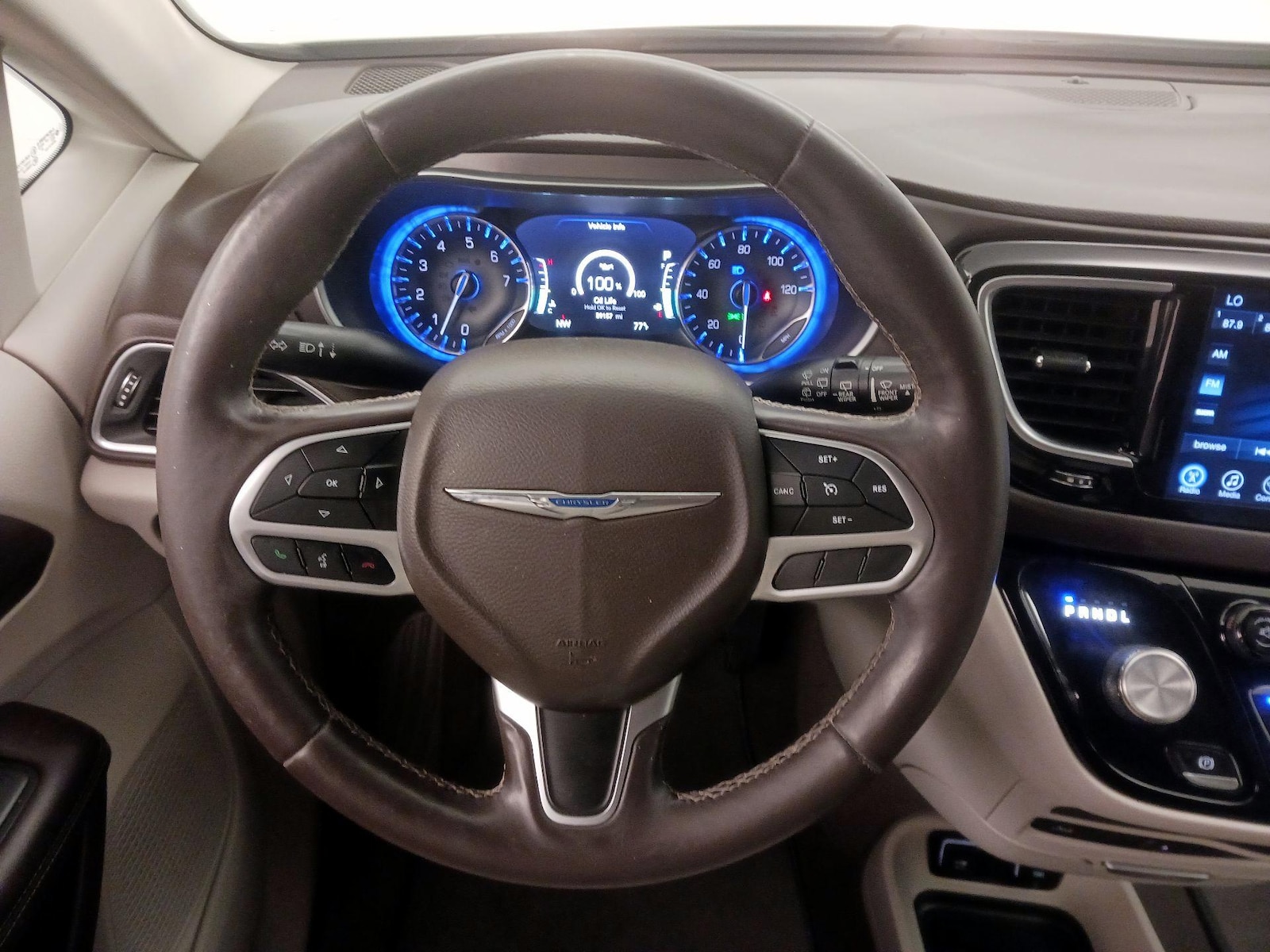 2017 Chrysler Pacifica Touring-L Plus - Photo 11