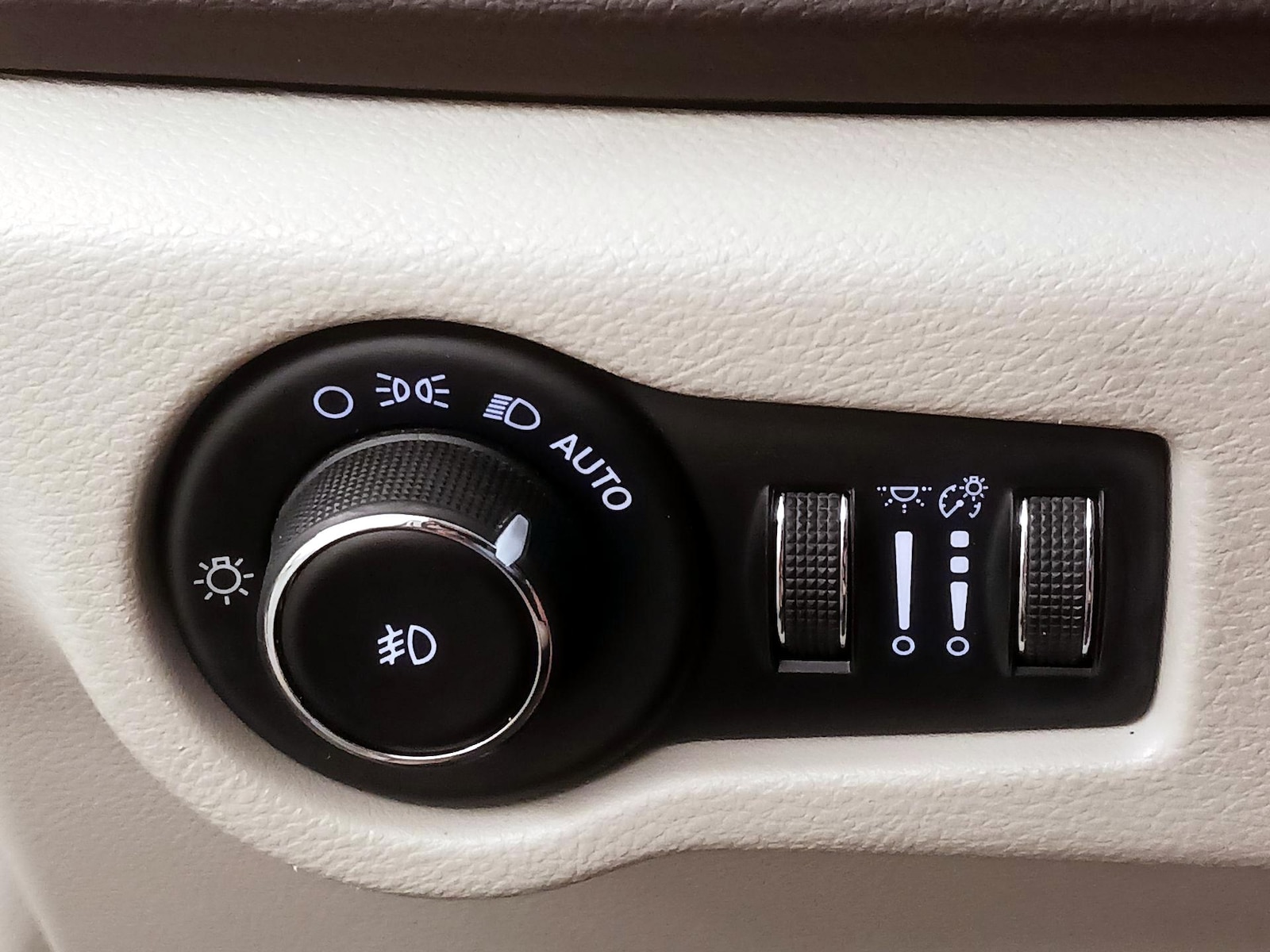 2017 Chrysler Pacifica Touring-L Plus - Photo 14