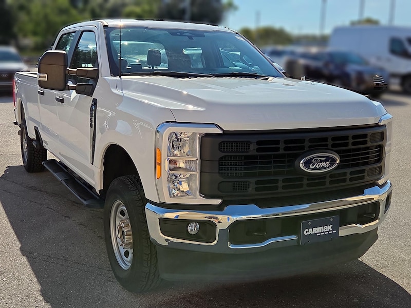 2023 Ford F350 XL