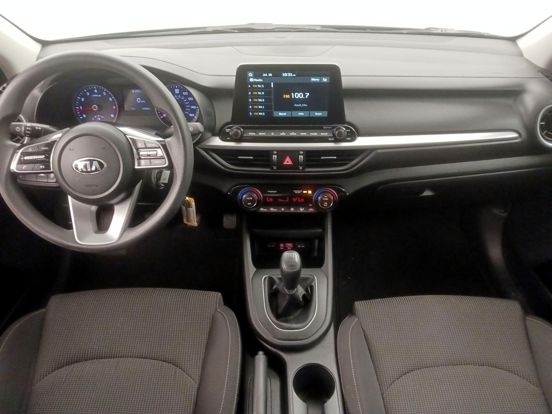 Thumbnail: 2019 Kia Forte - 9