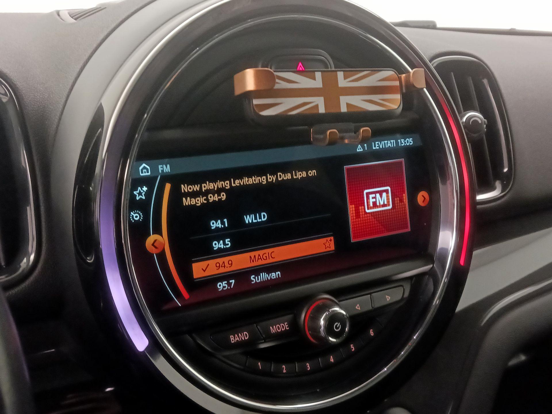 Thumbnail: 2018 MINI Cooper Countryman - 16
