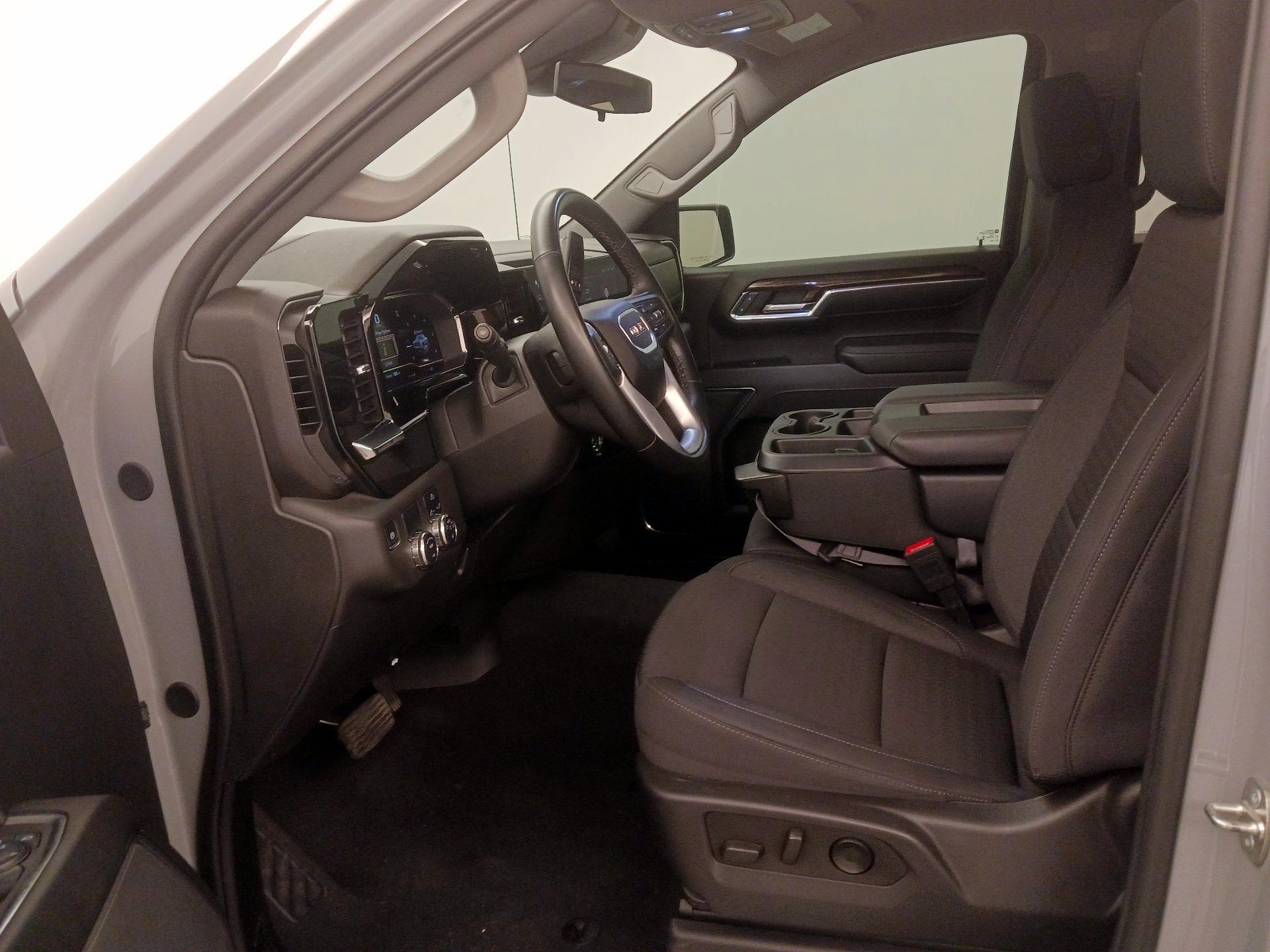 Thumbnail: 2024 GMC Sierra 1500 - 11