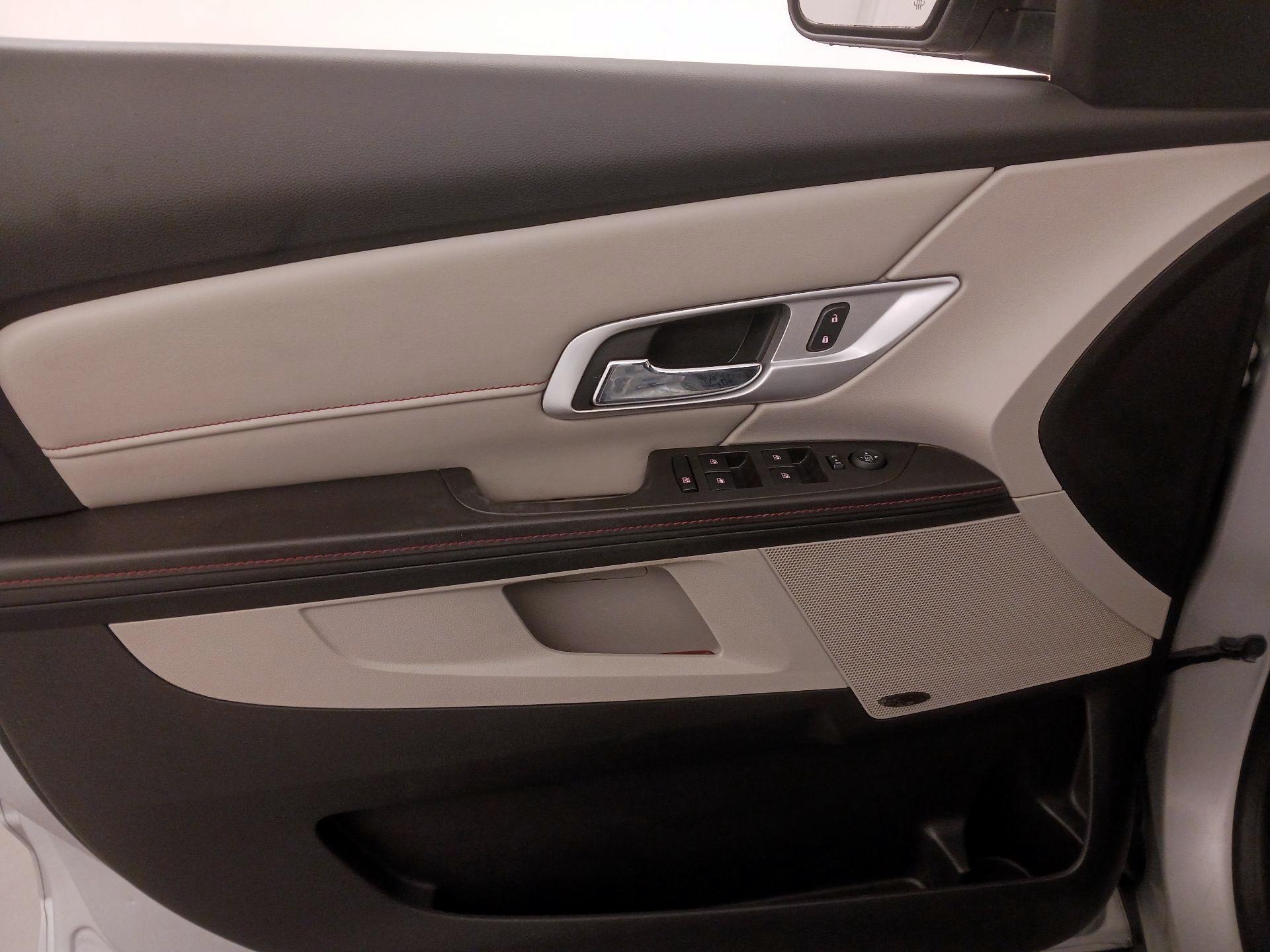 Thumbnail: 2014 GMC Terrain - 12