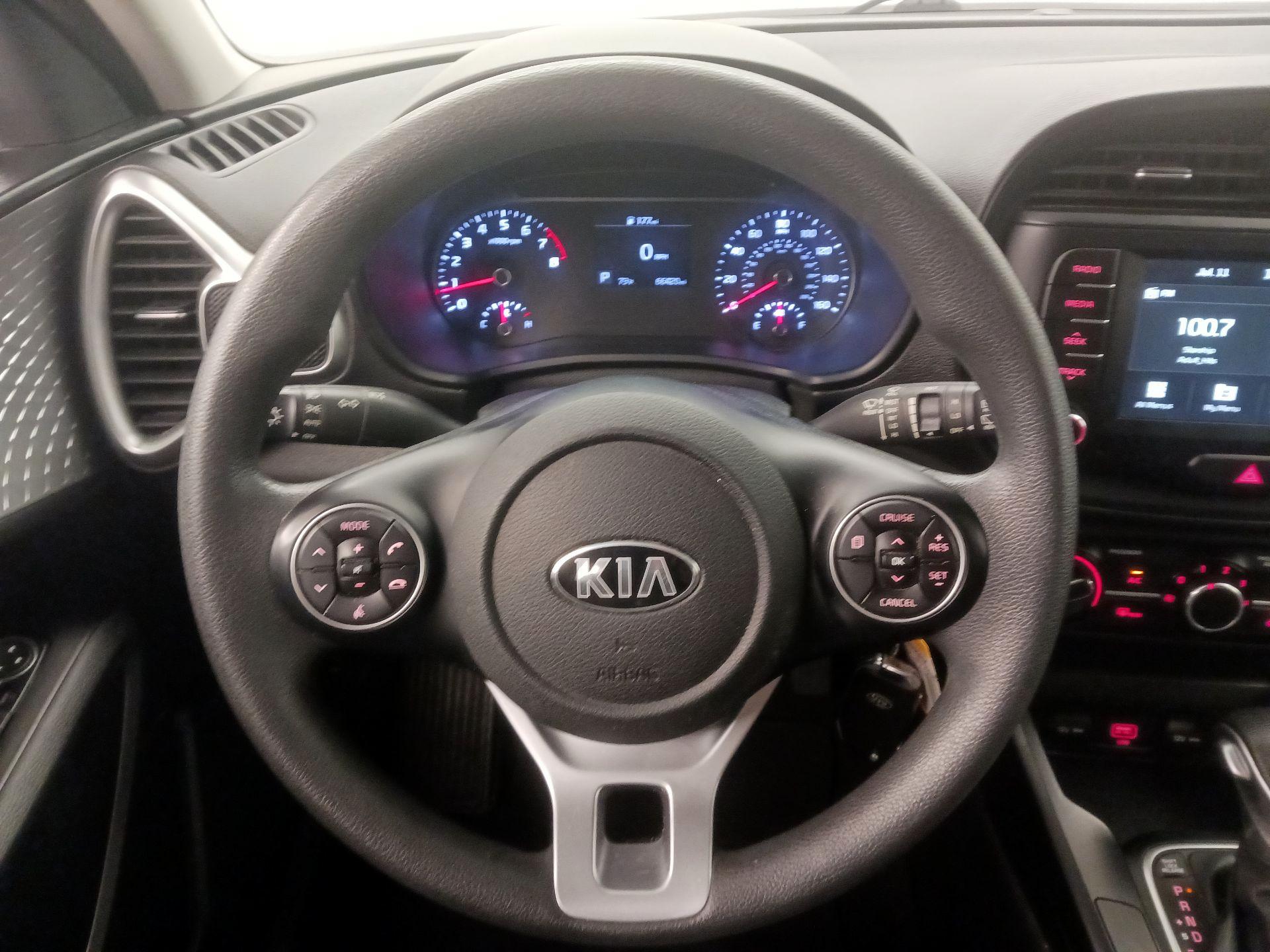 Thumbnail: 2021 Kia Soul - 10