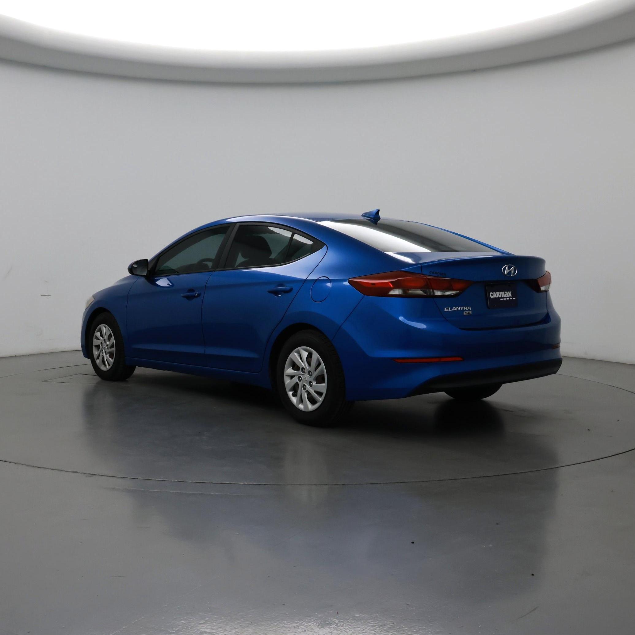 Thumbnail: 2017 Hyundai Elantra - 2