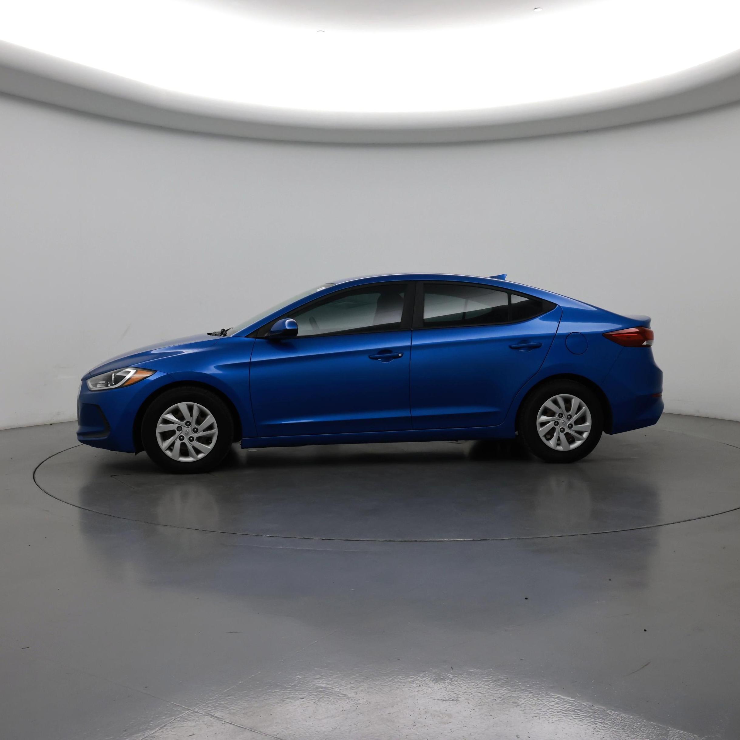 Thumbnail: 2017 Hyundai Elantra - 3