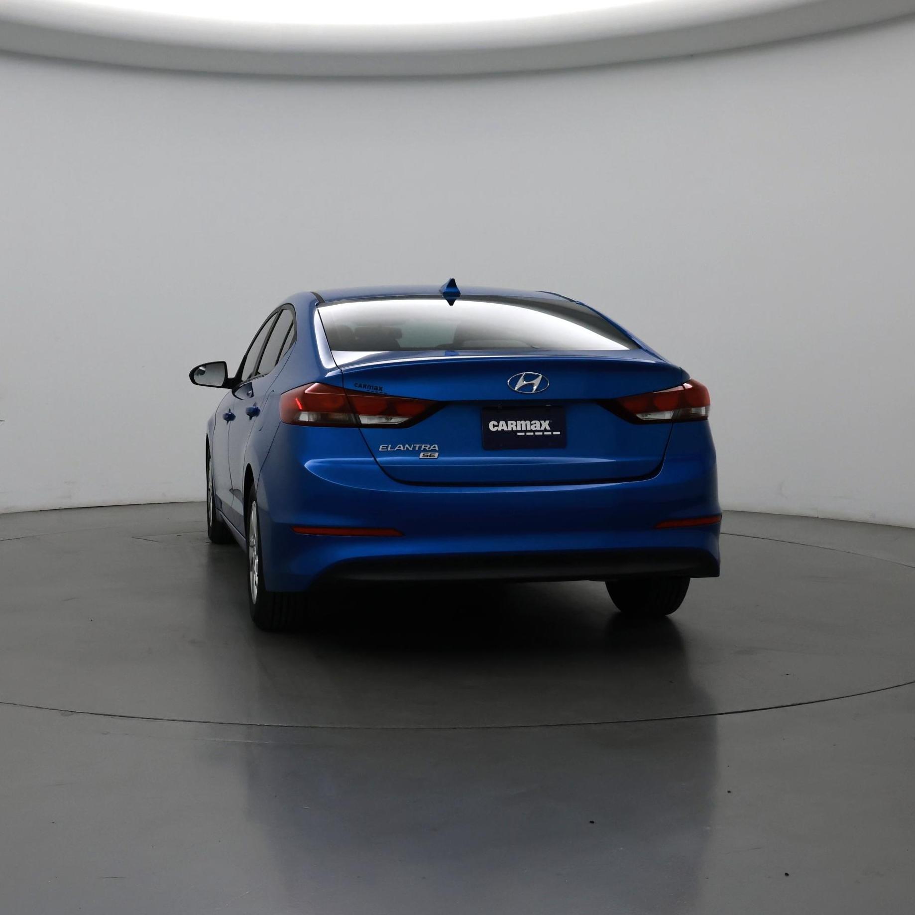 Thumbnail: 2017 Hyundai Elantra - 6