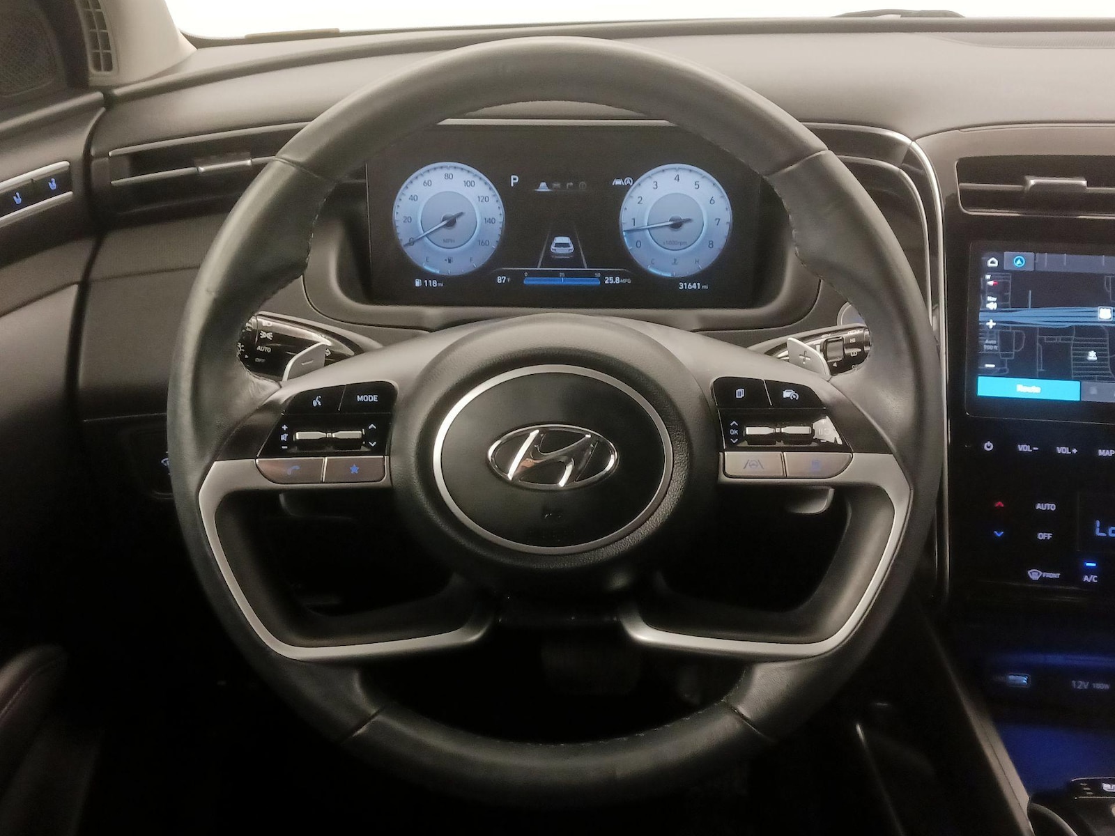2023 Hyundai Tucson Limited - Photo 11