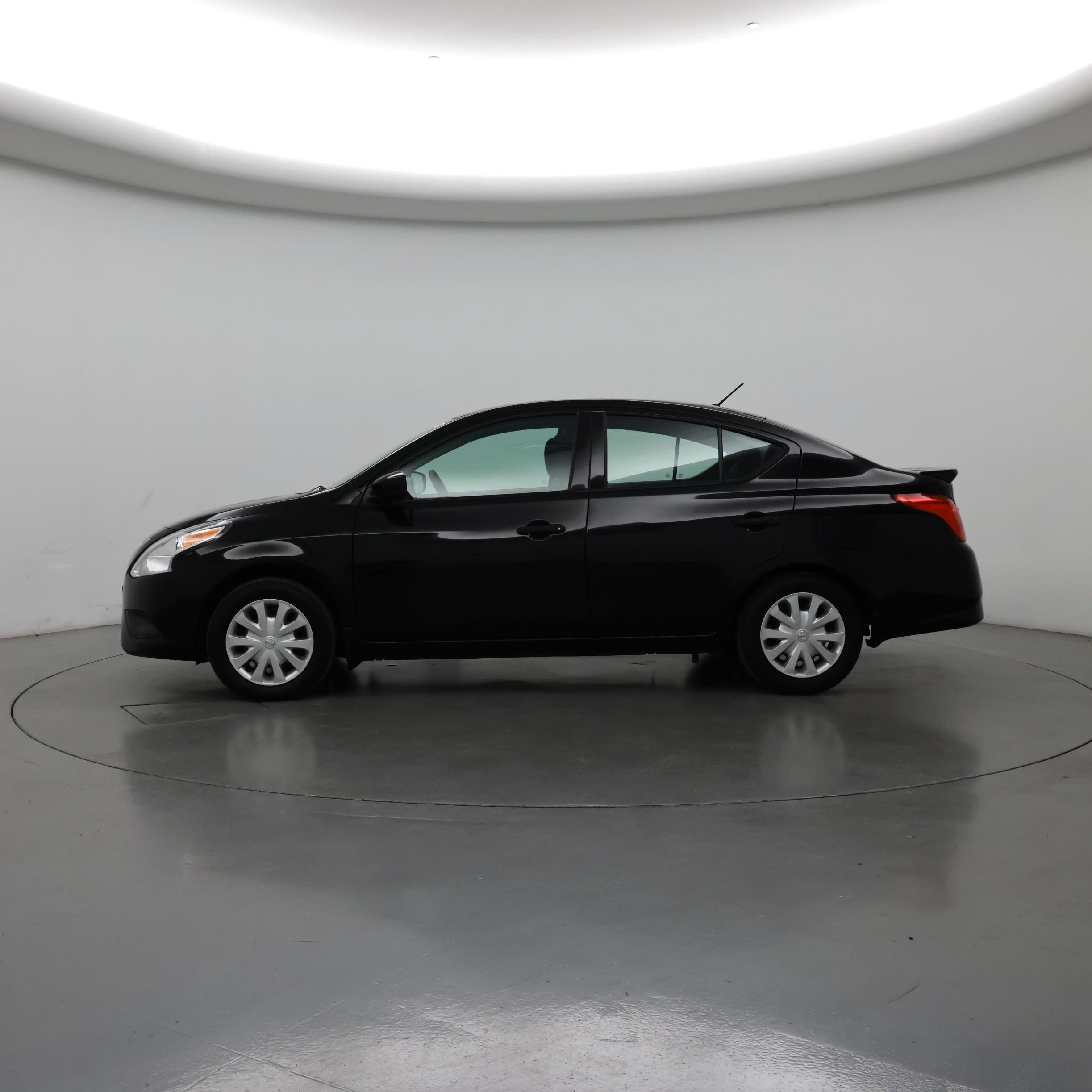 Thumbnail: 2019 Nissan Versa - 3