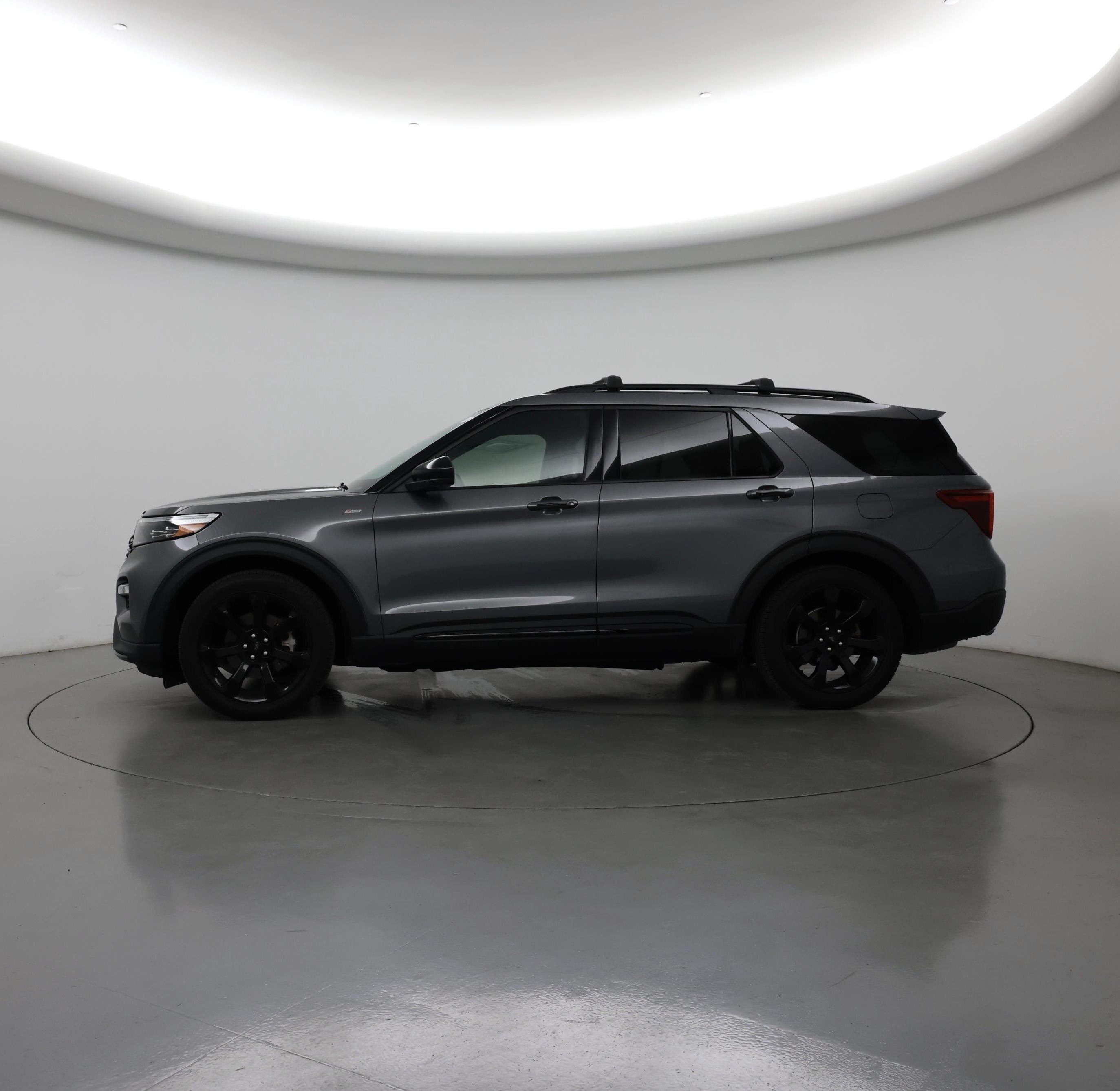 Thumbnail: 2024 Ford Explorer - 3