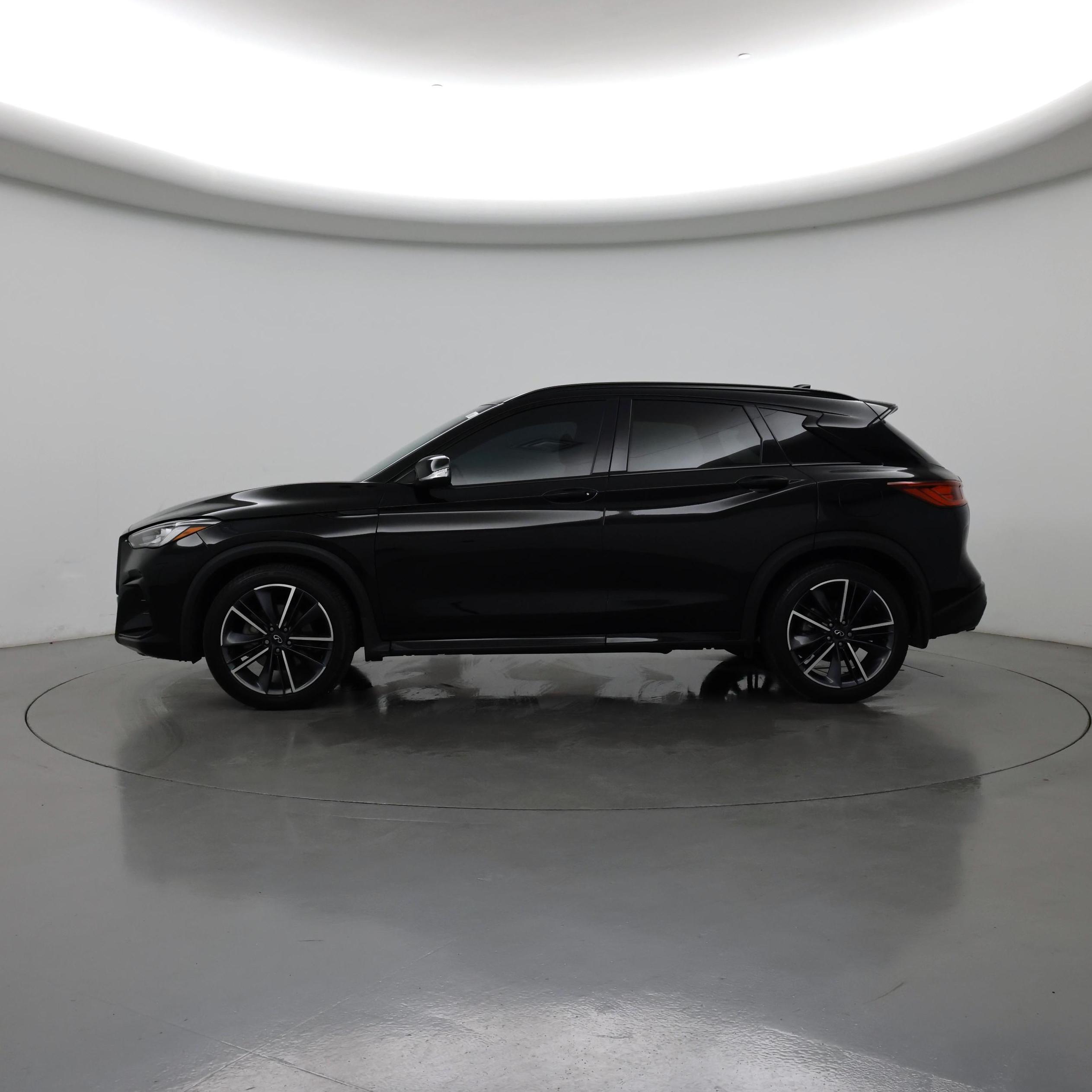 Thumbnail: 2024 INFINITI QX50 - 3