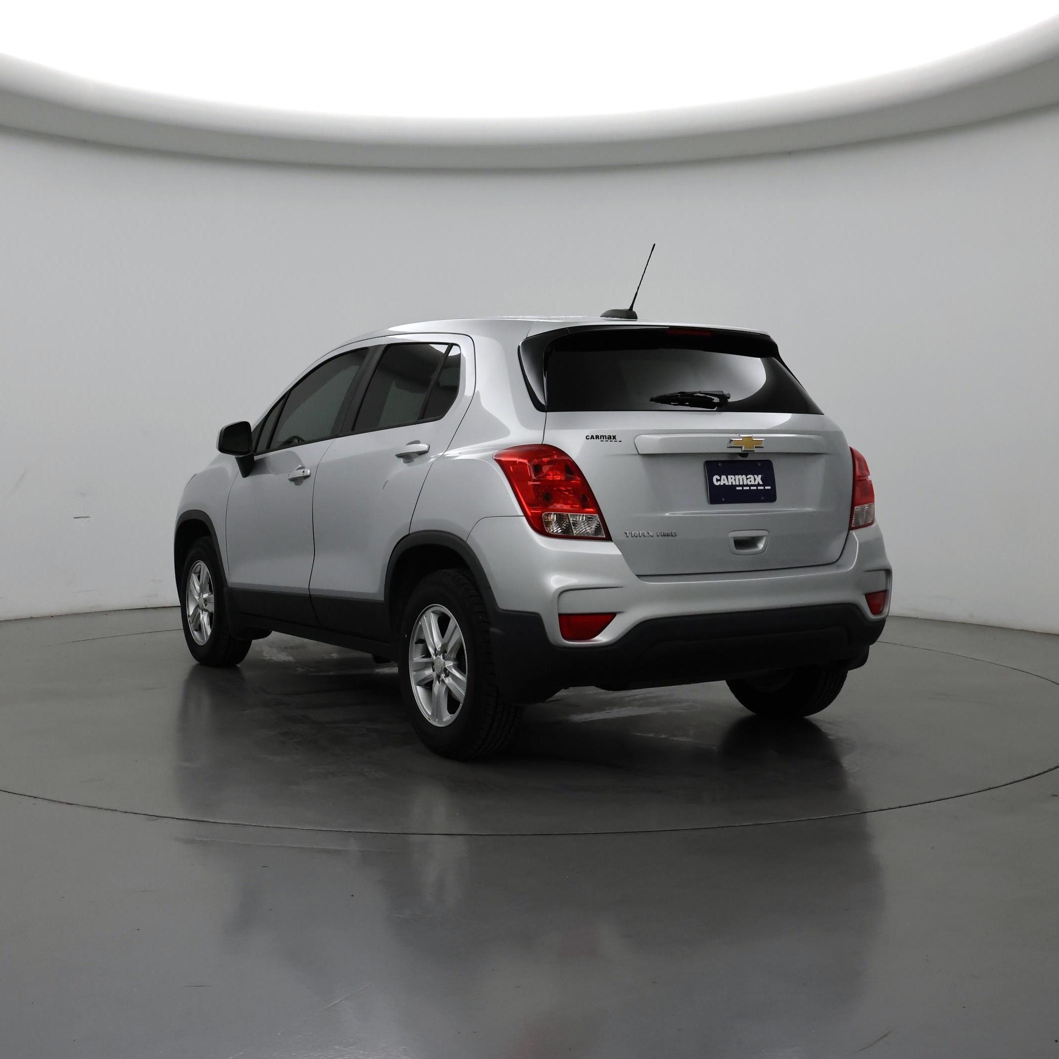 Thumbnail: 2020 Chevrolet Trax - 2