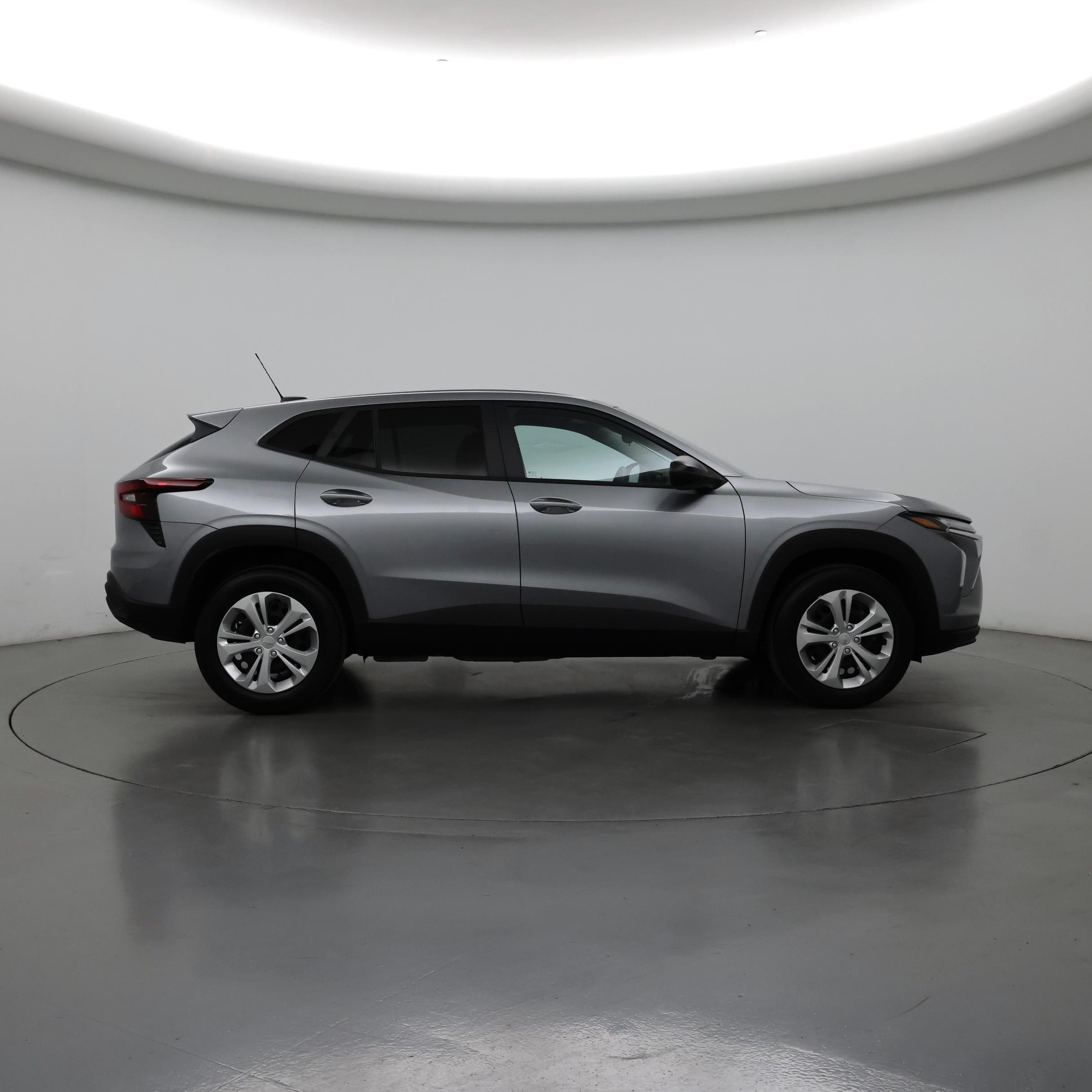 Thumbnail: 2026 Chevrolet Trax - 7