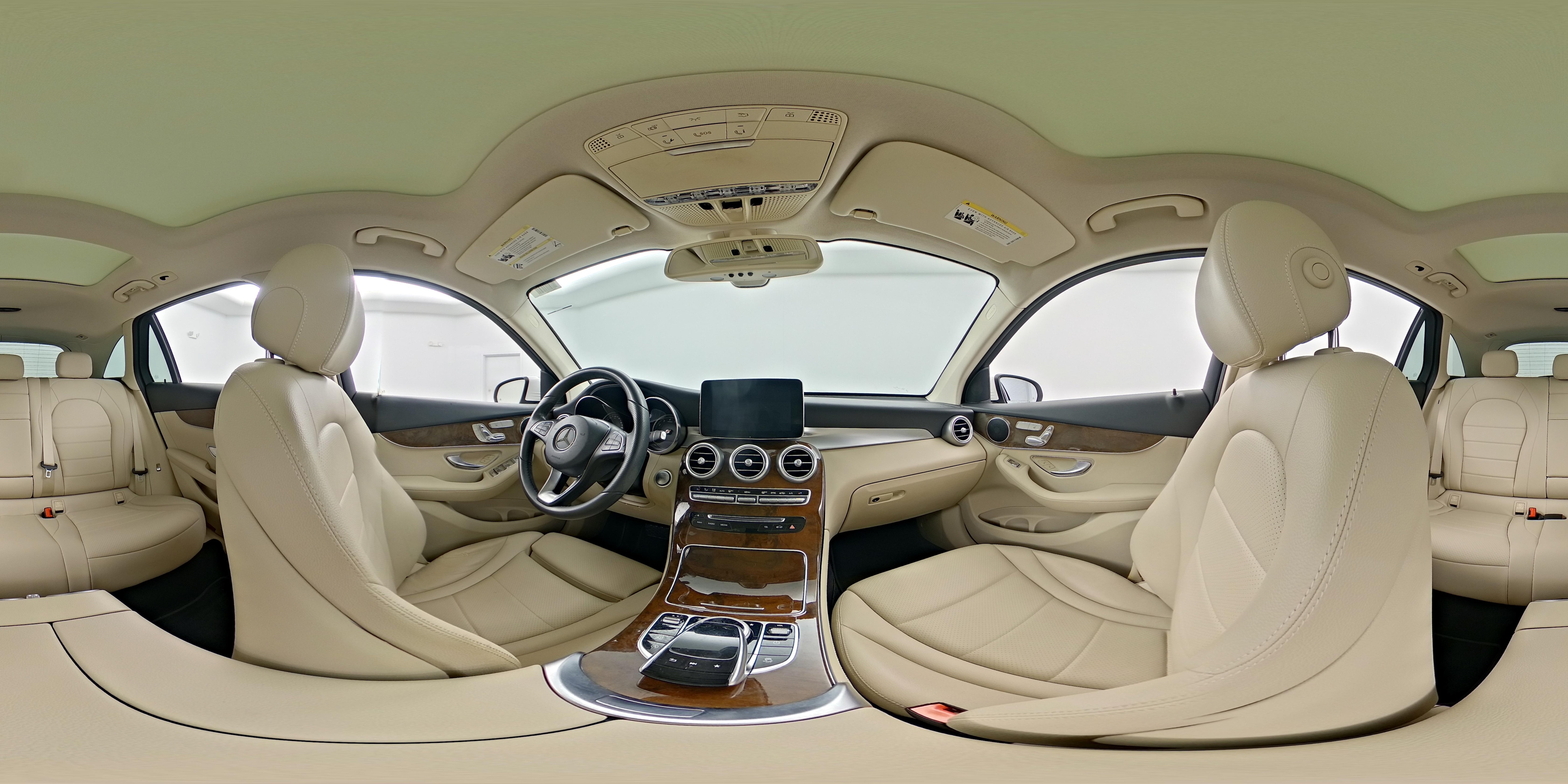 2018 Mercedes-Benz GLC GLC300 - Photo 26