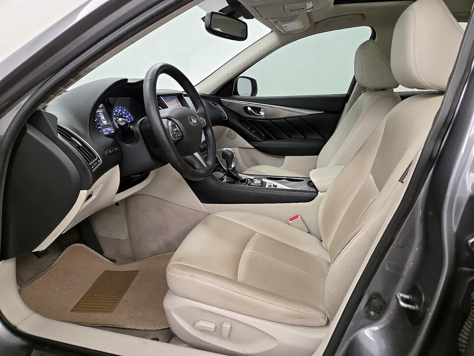 Power Seat(s) & Side Airbags