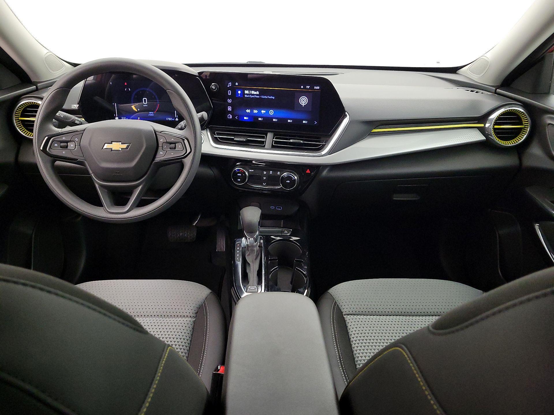 Thumbnail: 2026 Chevrolet Trax - 9