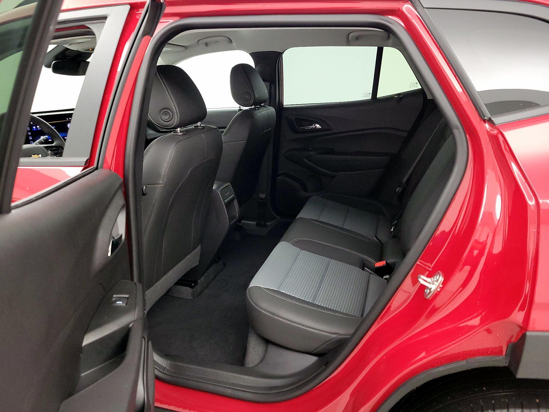 Thumbnail: 2026 Chevrolet Trax - 19