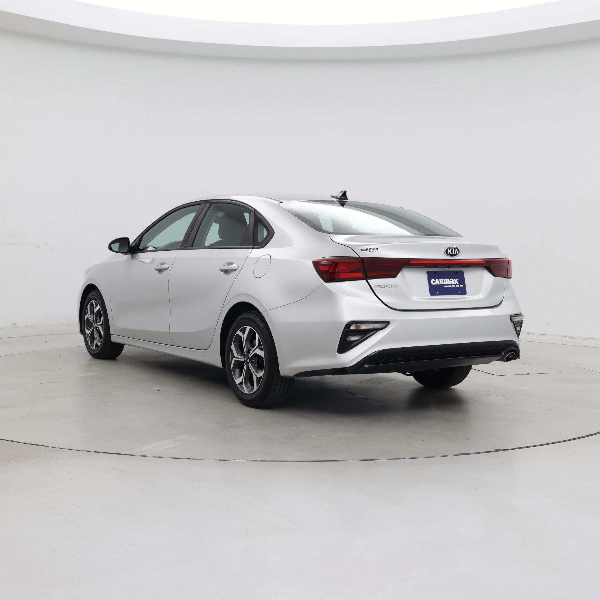 Thumbnail: 2019 Kia Forte - 2