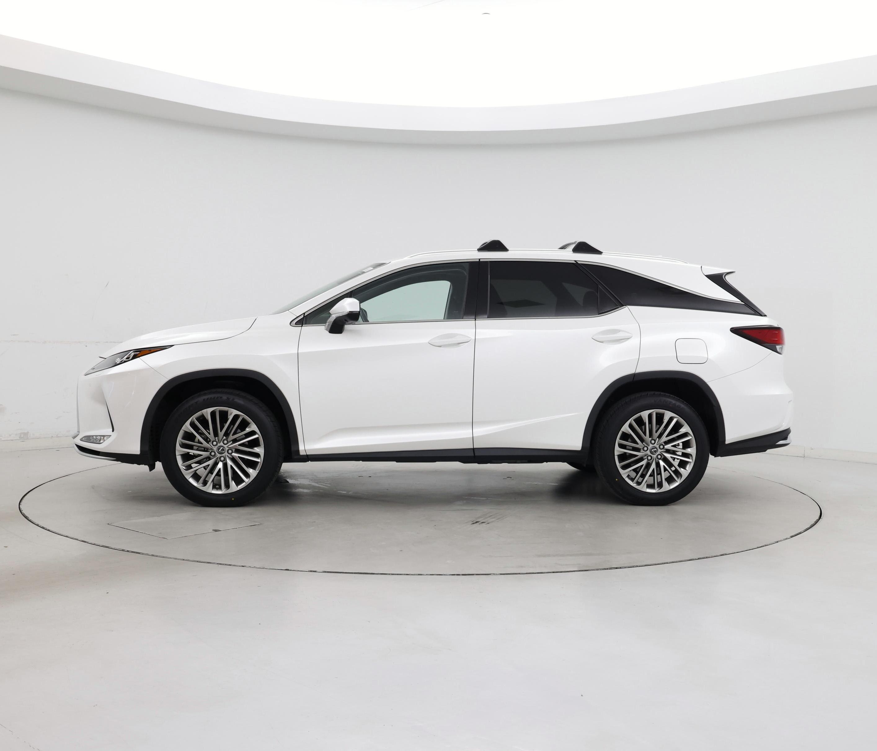 Thumbnail: 2022 Lexus RX - 3