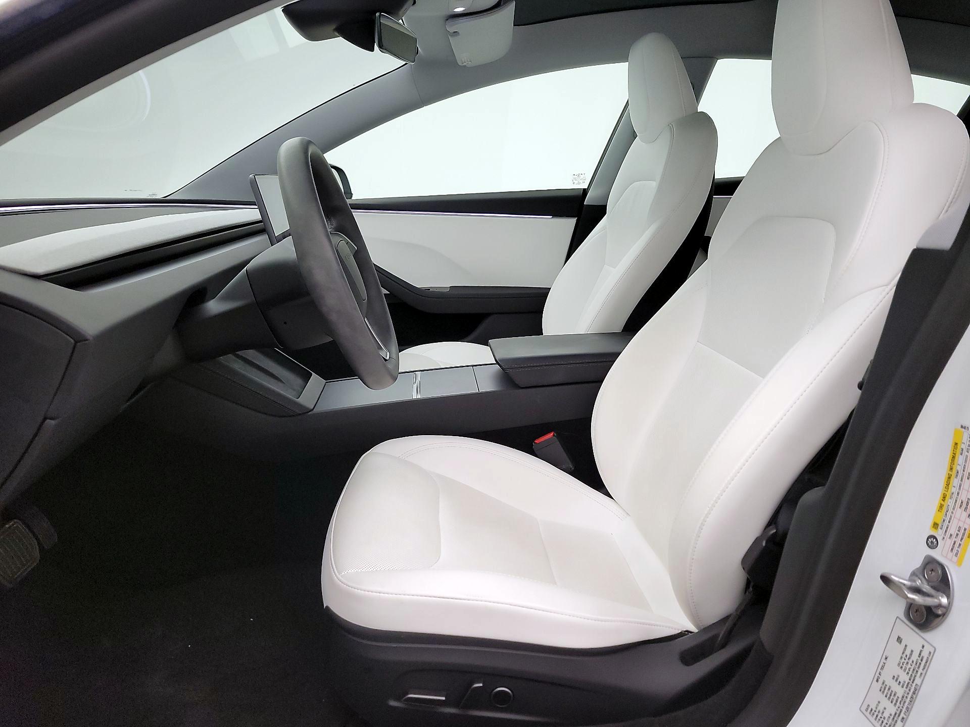 Thumbnail: 2025 Tesla Model 3 - 11