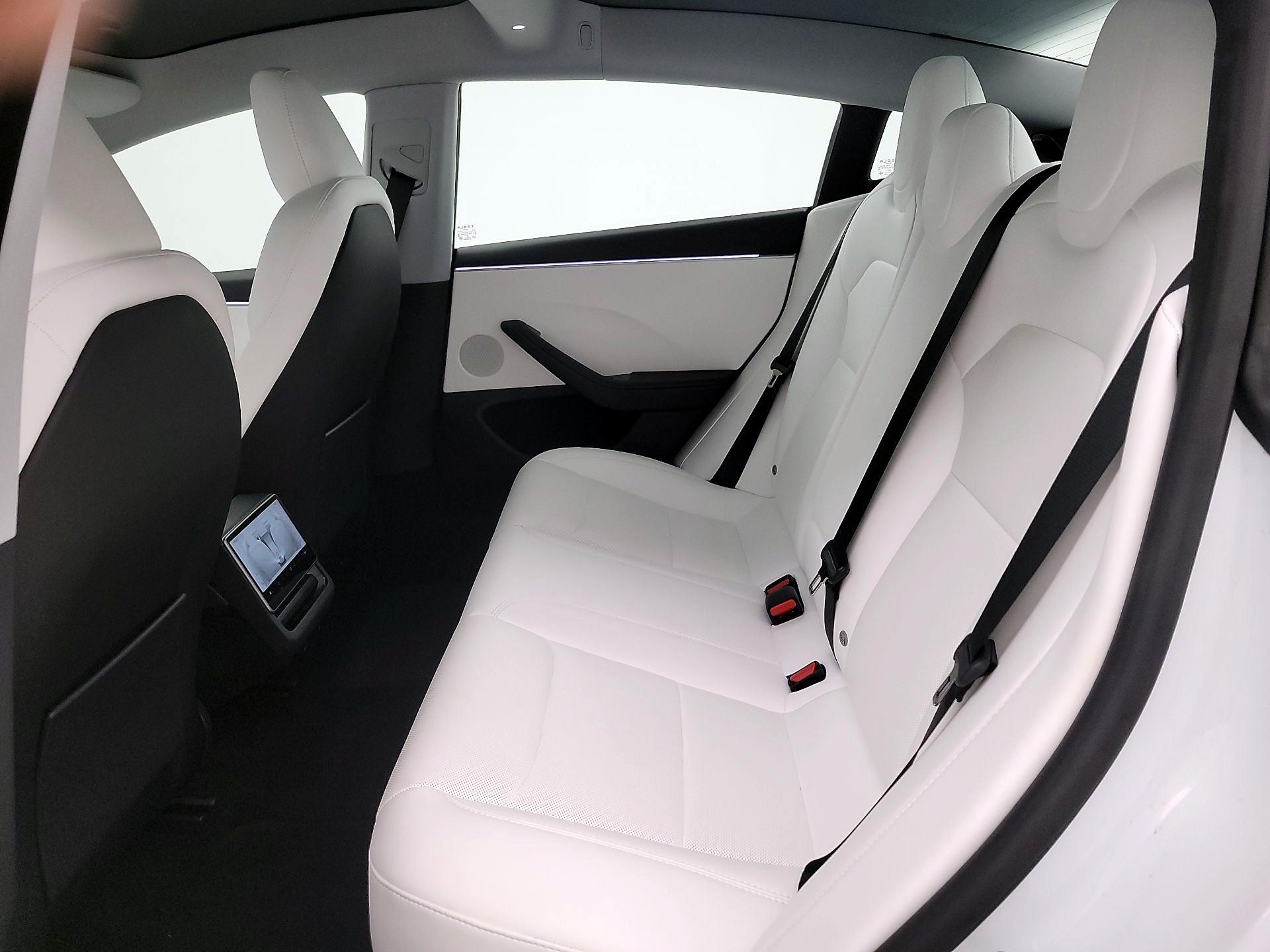 Thumbnail: 2025 Tesla Model 3 - 20