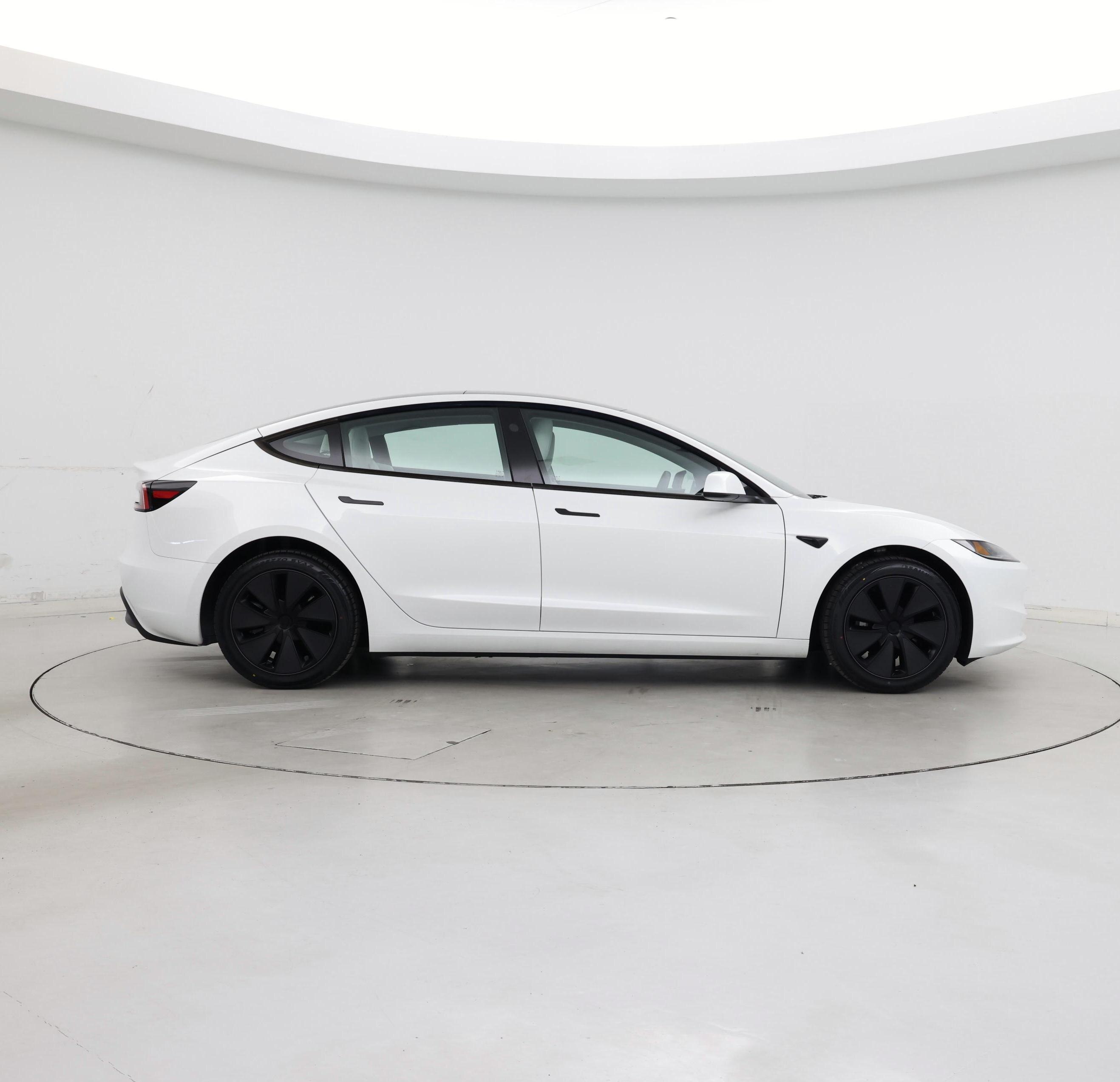 Thumbnail: 2025 Tesla Model 3 - 7