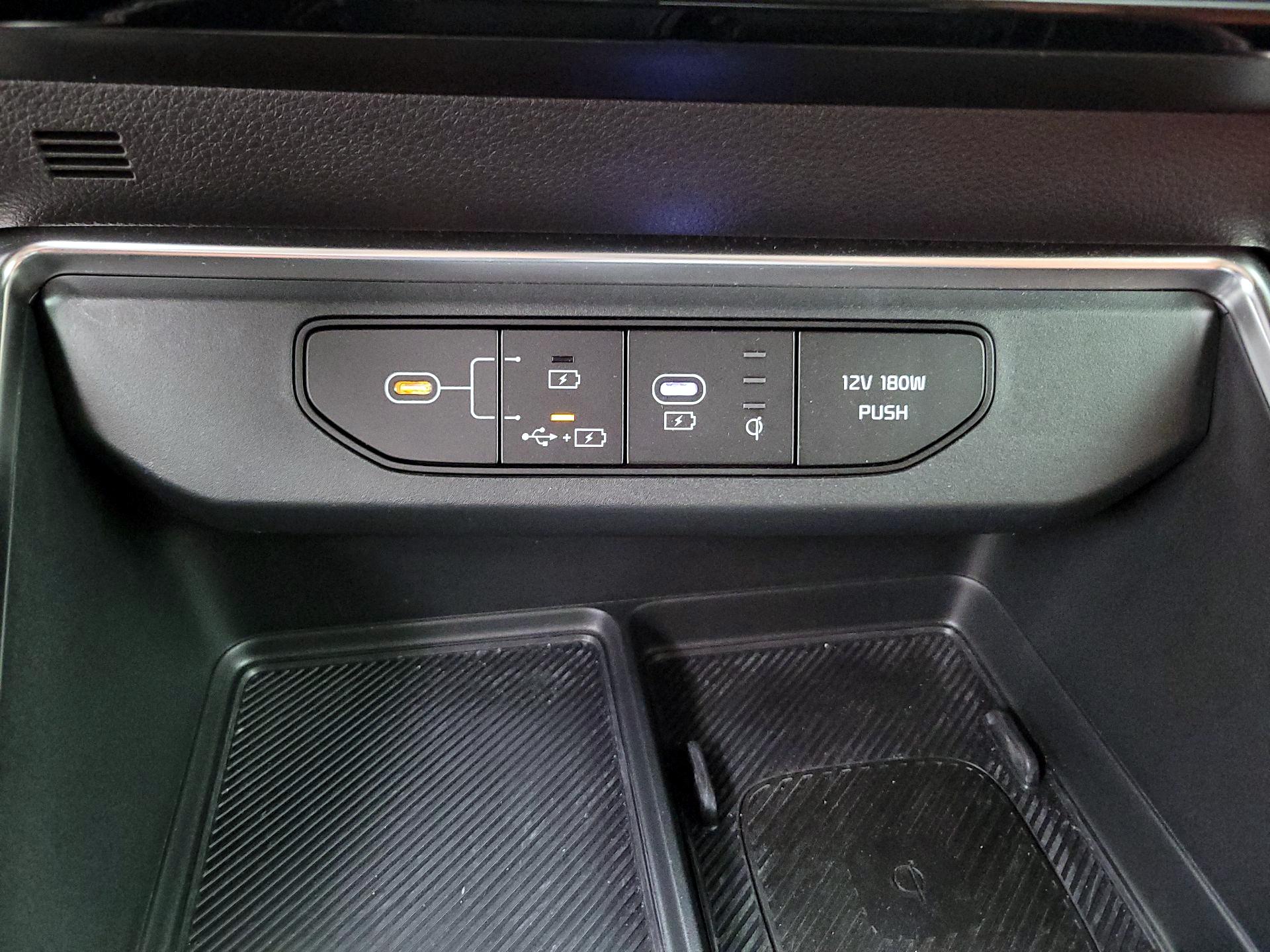Thumbnail: 2025 Kia Carnival - 19