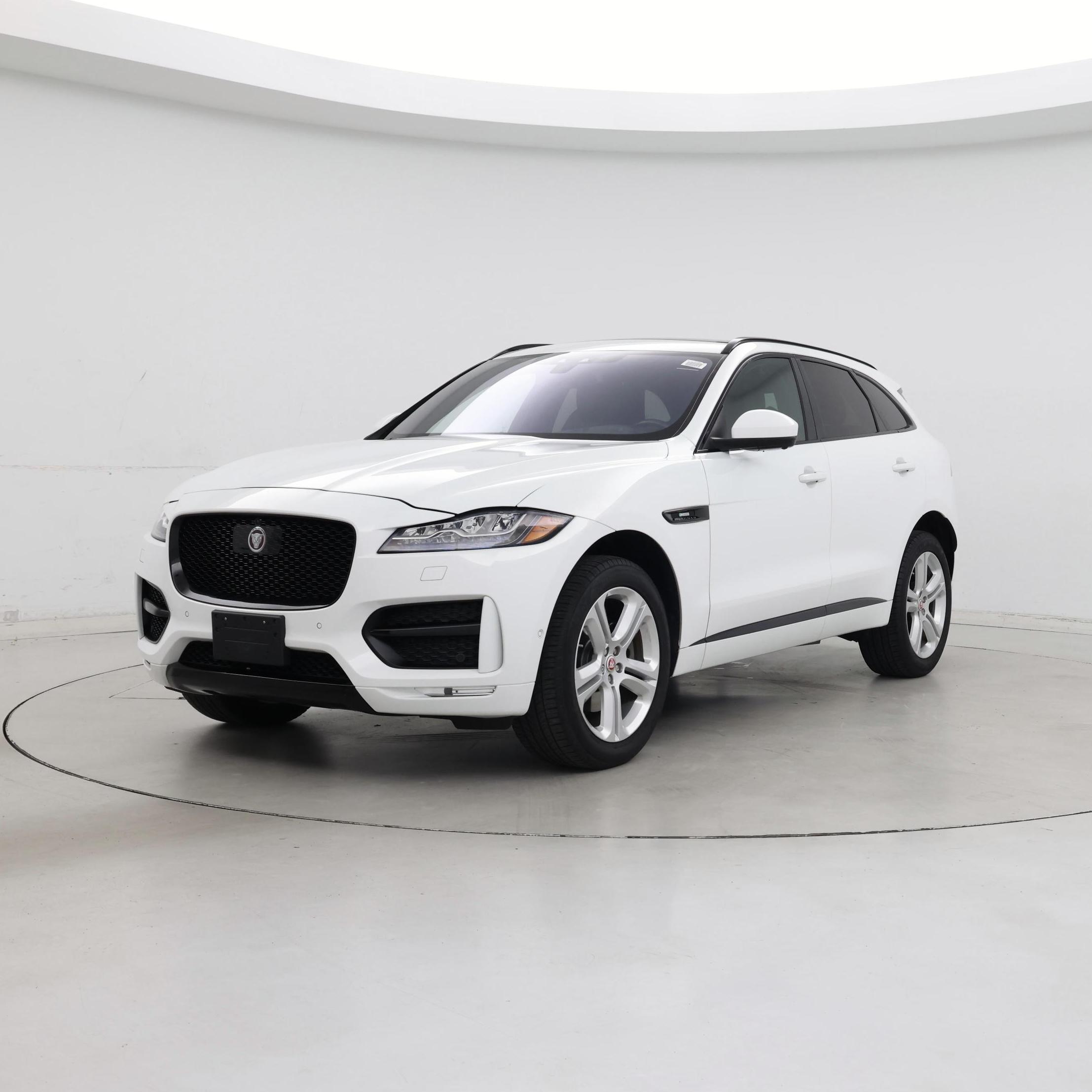 Thumbnail: 2018 Jaguar F-Pace - 4