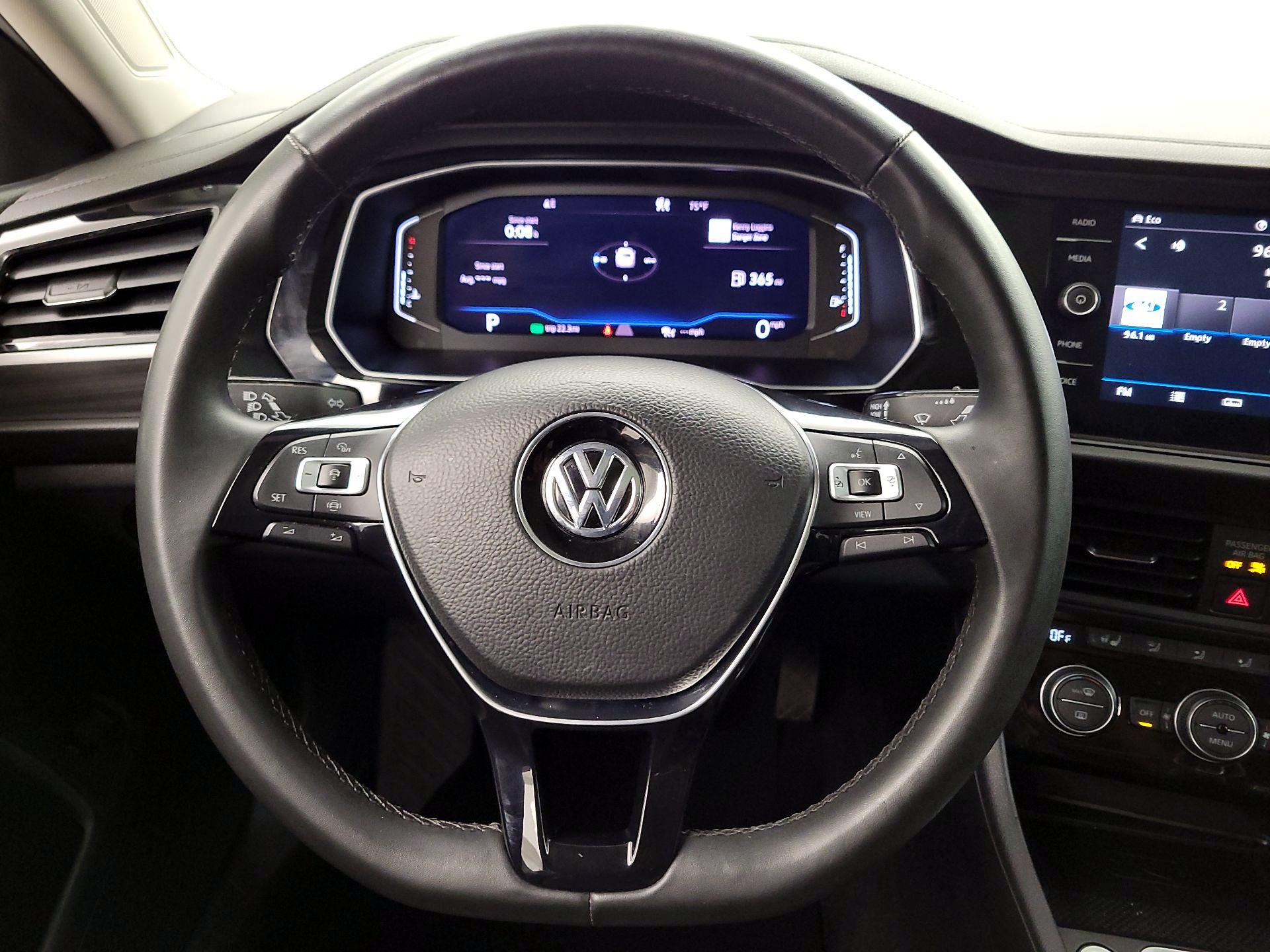Thumbnail: 2020 Volkswagen Jetta - 10