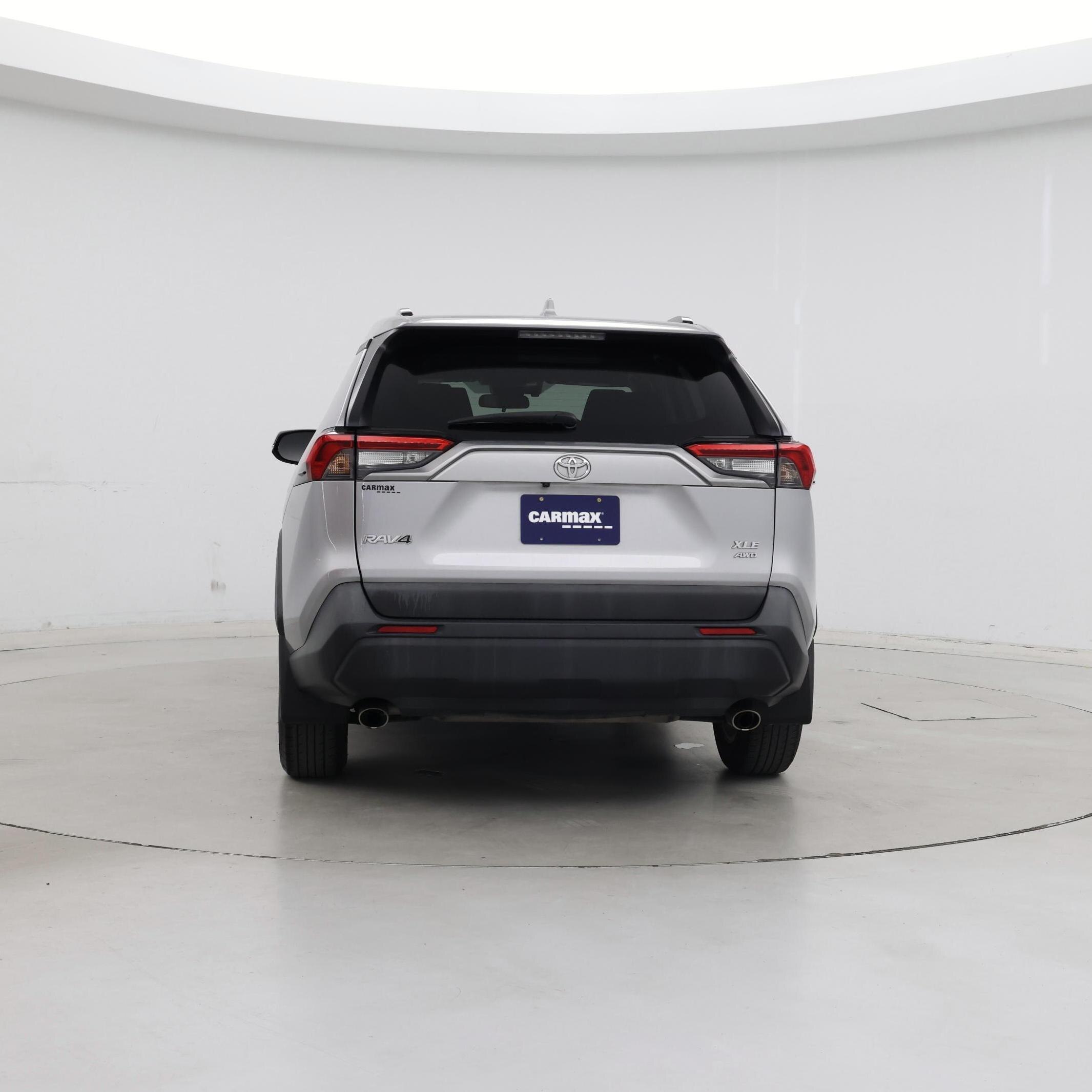 Thumbnail: 2019 Toyota RAV4 - 6