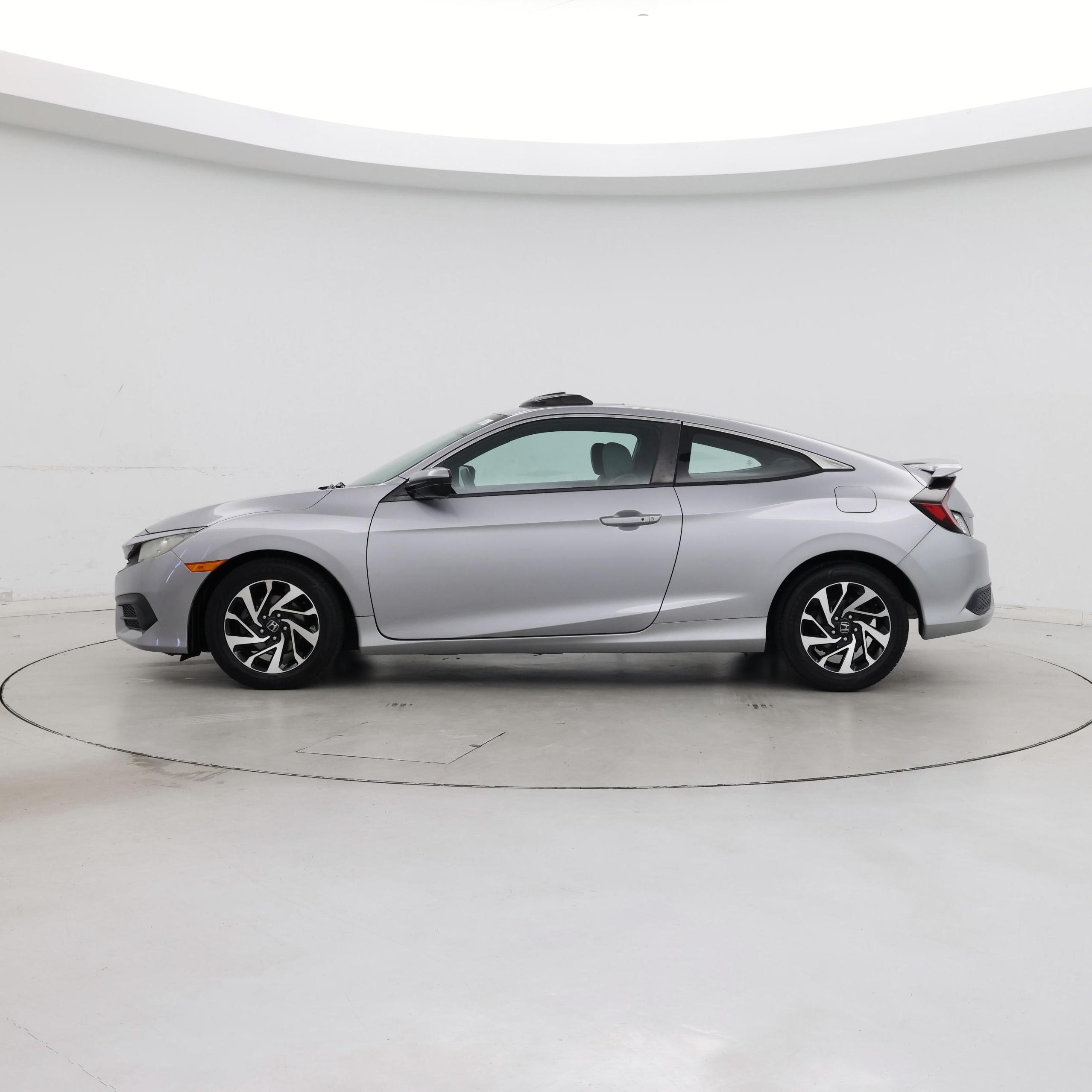Thumbnail: 2016 Honda Civic - 3