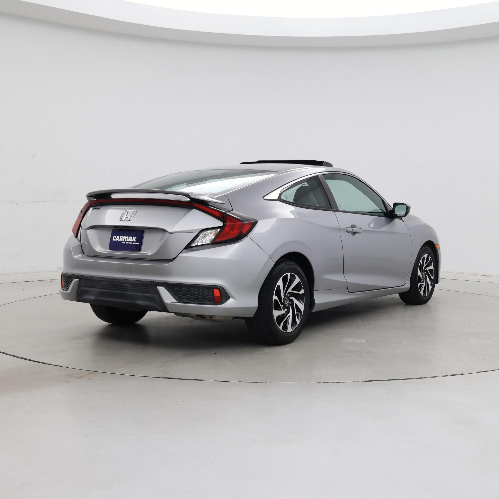 Thumbnail: 2016 Honda Civic - 8