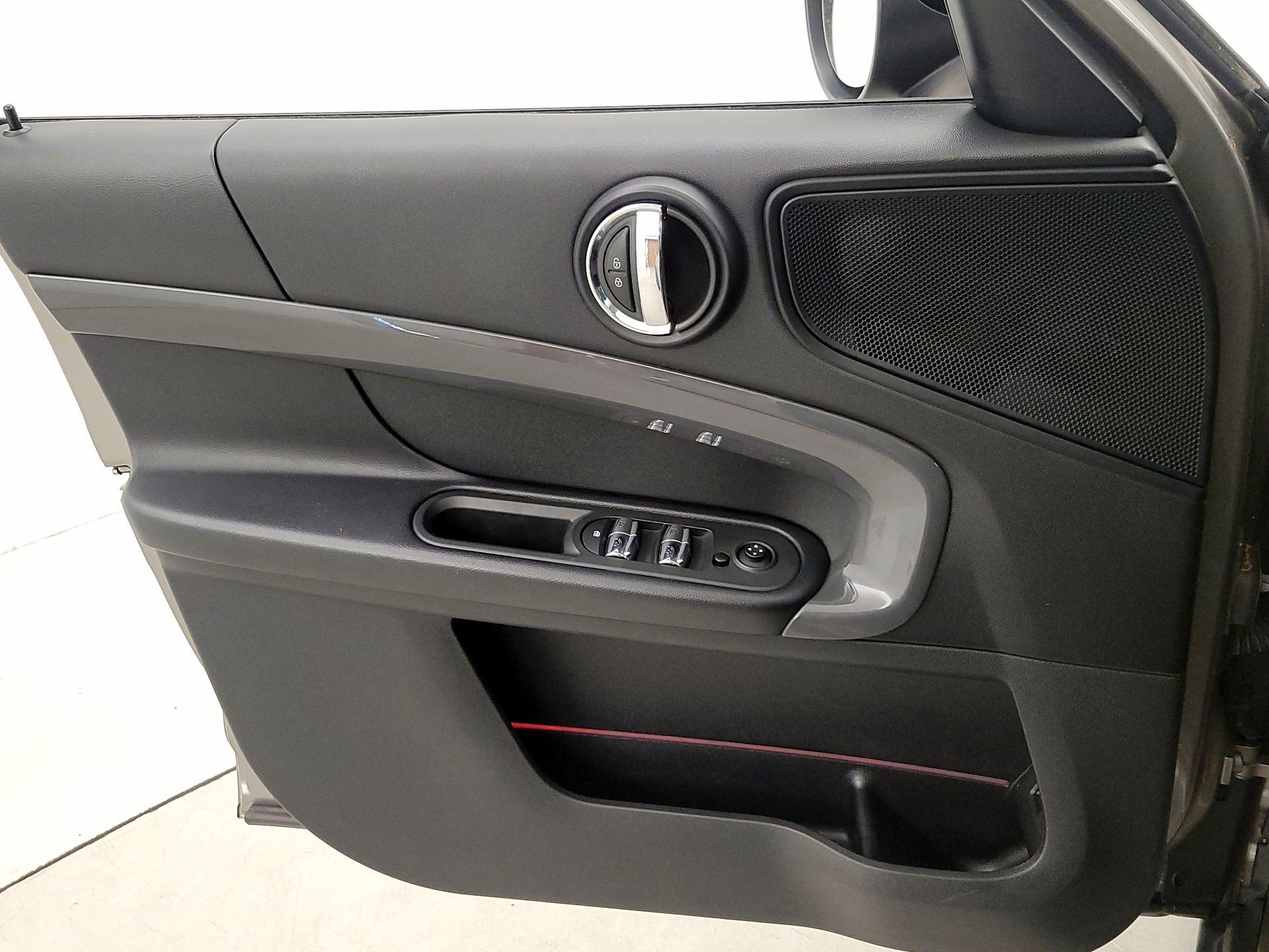 Thumbnail: 2018 MINI Cooper Countryman - 12