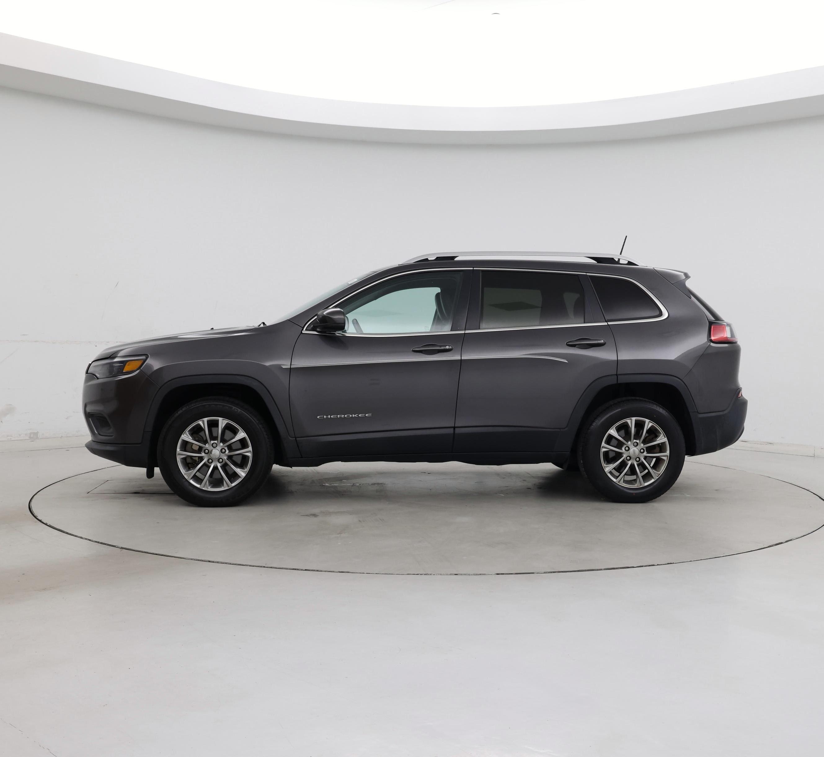 Thumbnail: 2020 Jeep Cherokee - 3