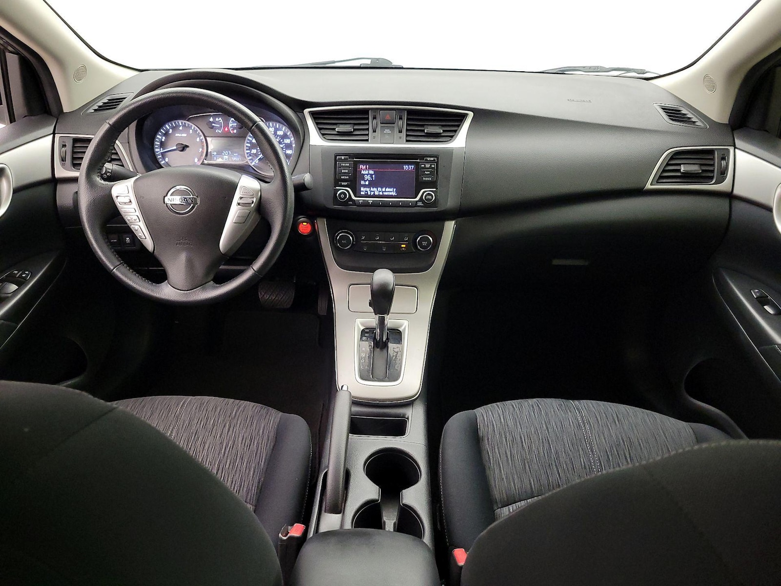 2015 Nissan Sentra SV - Photo 10