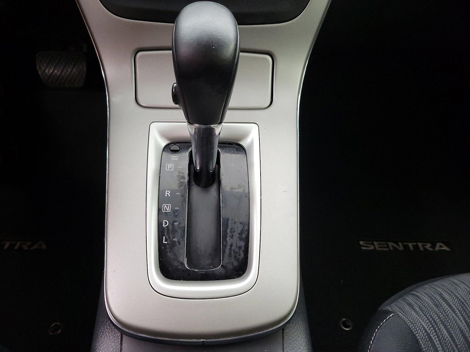 2015 Nissan Sentra SV - Photo 18