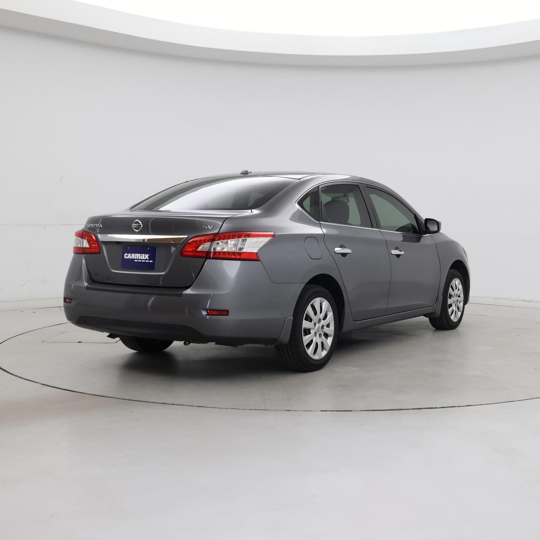 Thumbnail: 2015 Nissan Sentra - 8