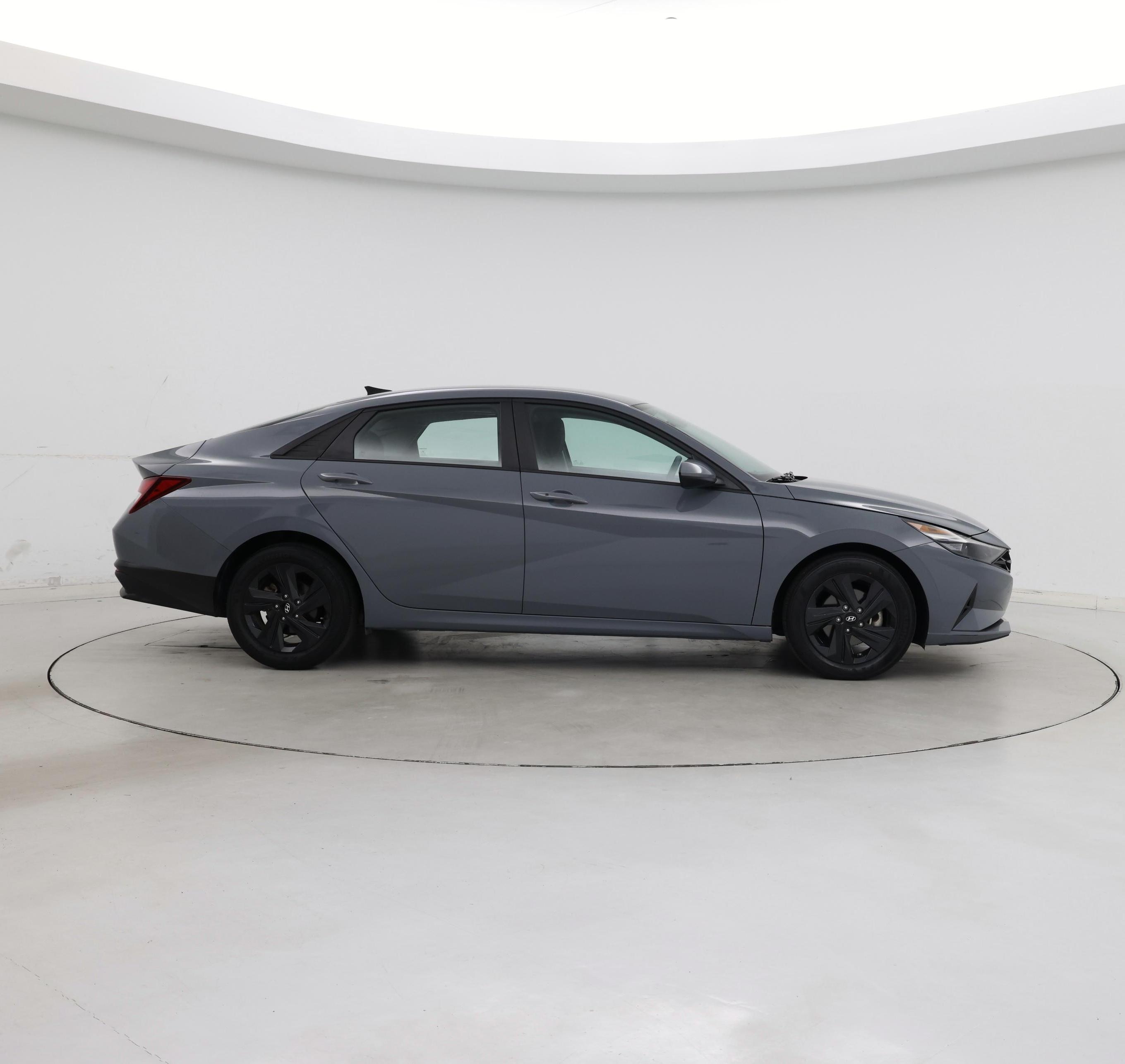 Thumbnail: 2022 Hyundai Elantra - 7