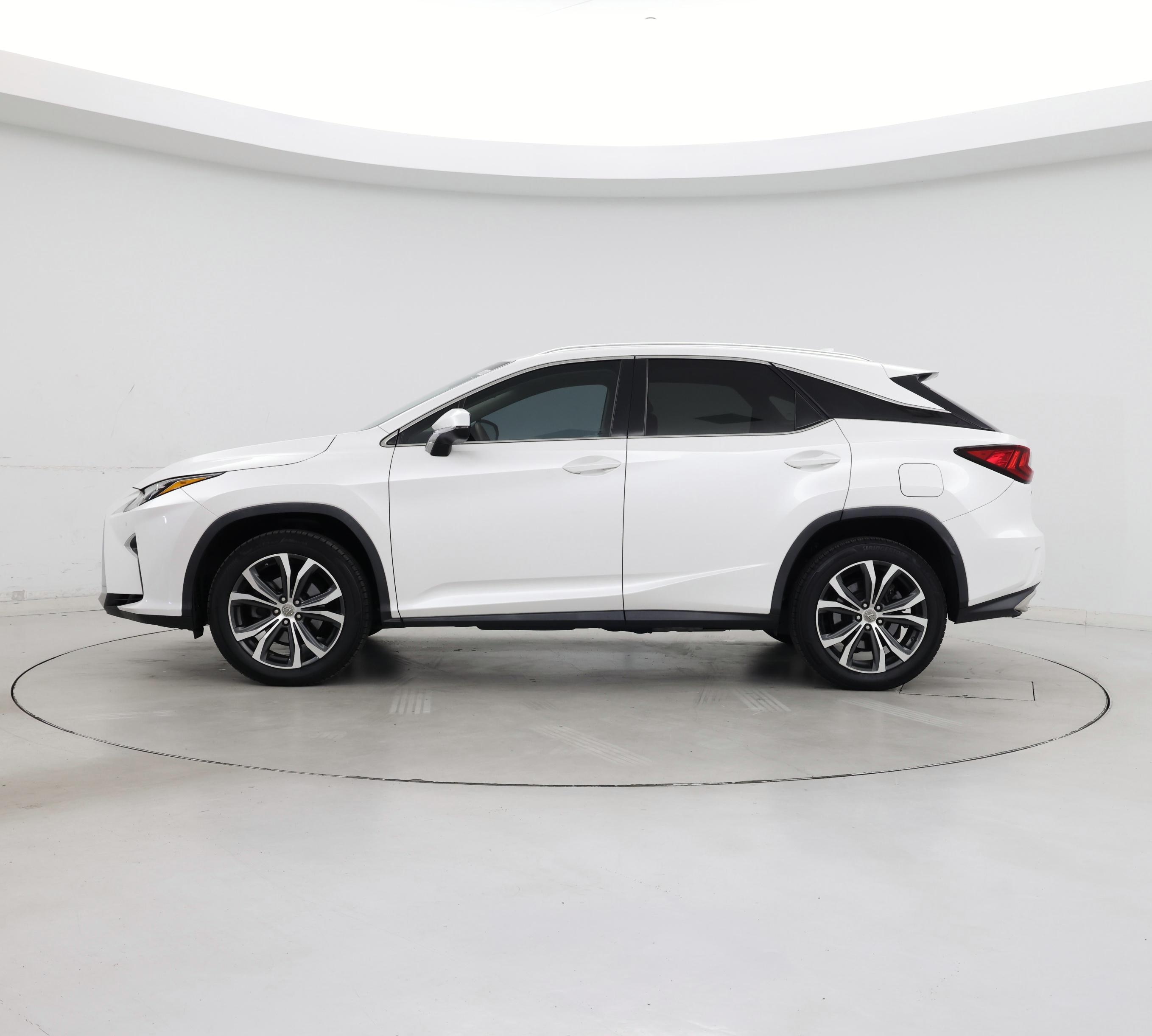Thumbnail: 2017 Lexus RX - 3