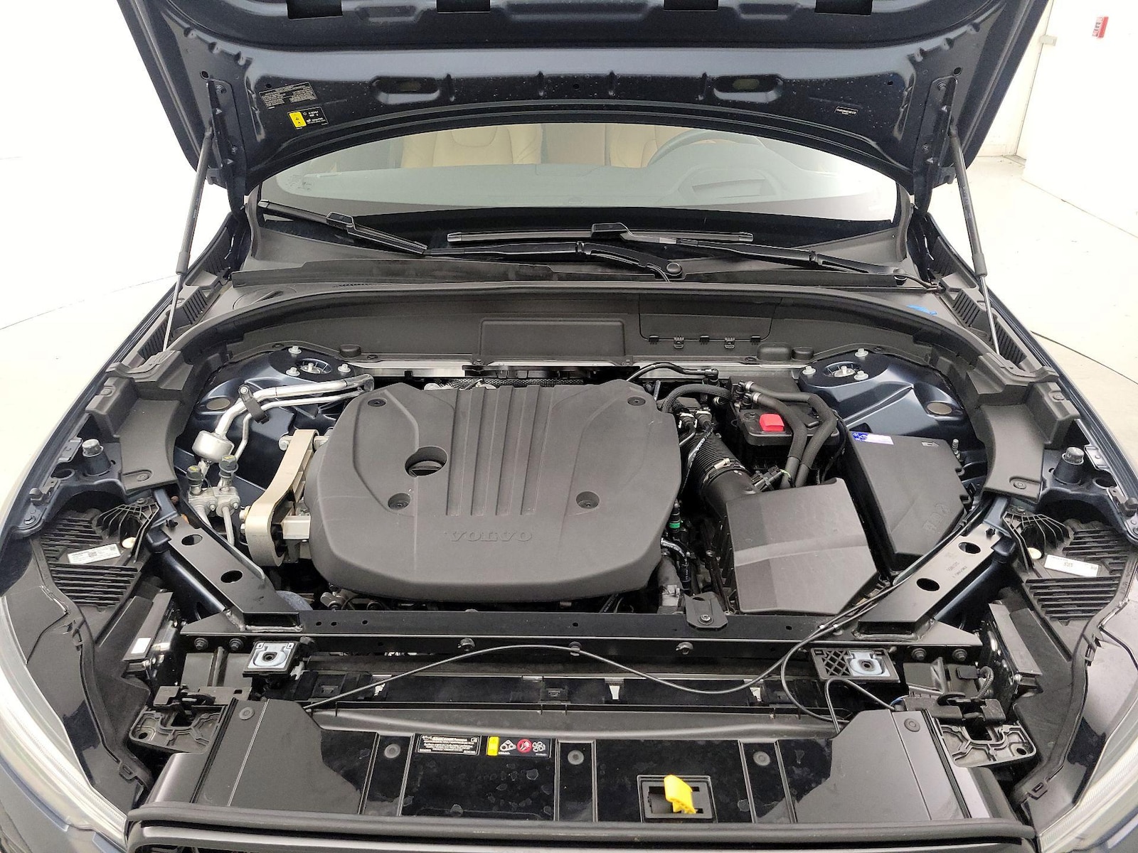 2025 Volvo XC60 Ultra - Photo 24