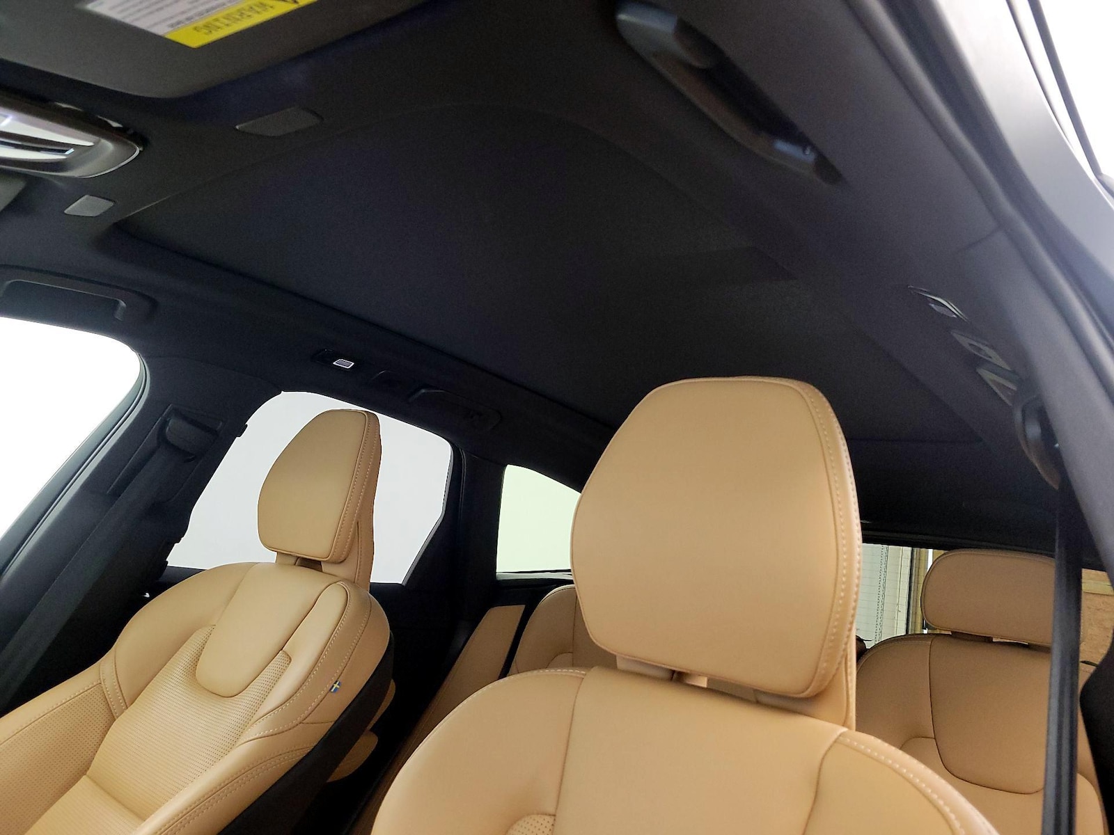 2025 Volvo XC60 Ultra - Photo 25