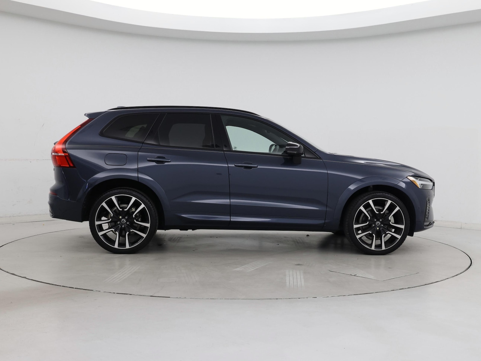 2025 Volvo XC60 Ultra - Photo 8