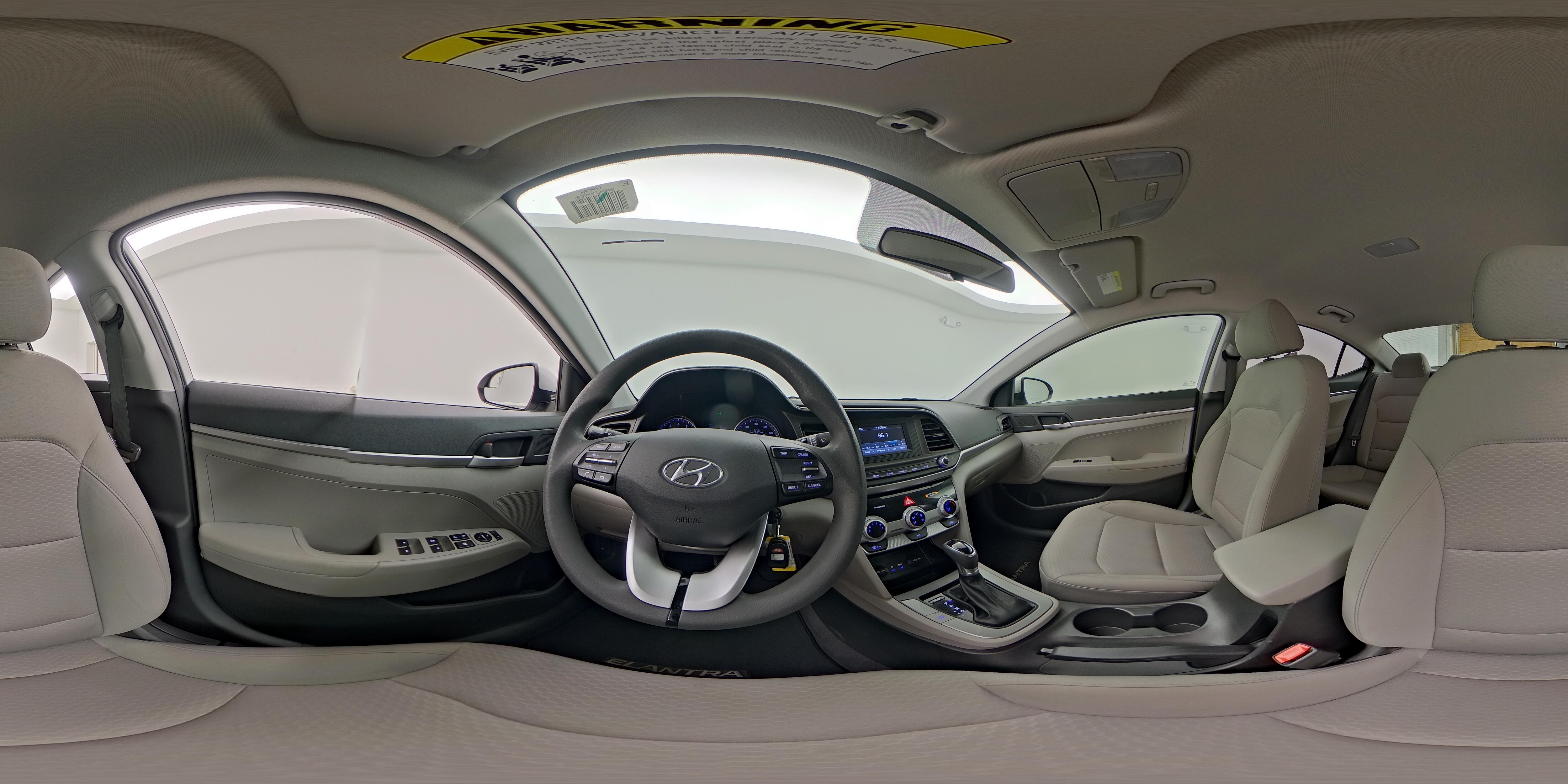 2019 Hyundai Elantra SE - Photo 26