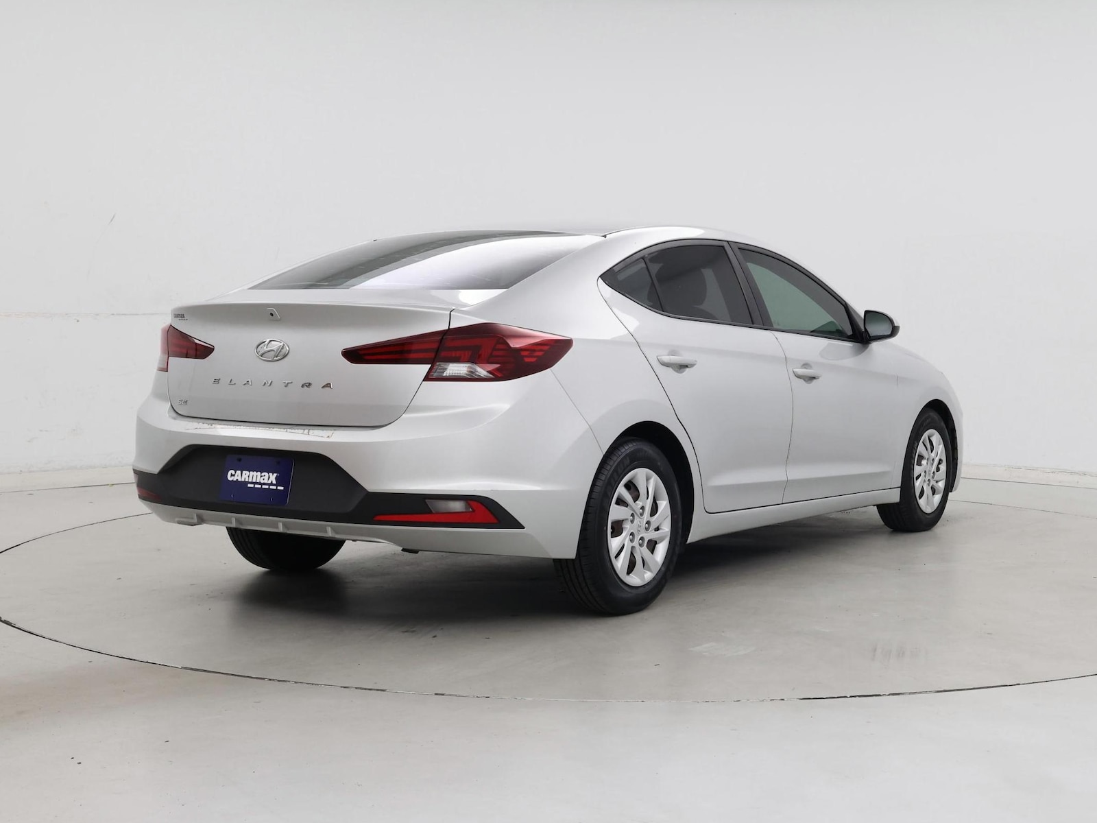 2019 Hyundai Elantra SE - Photo 9