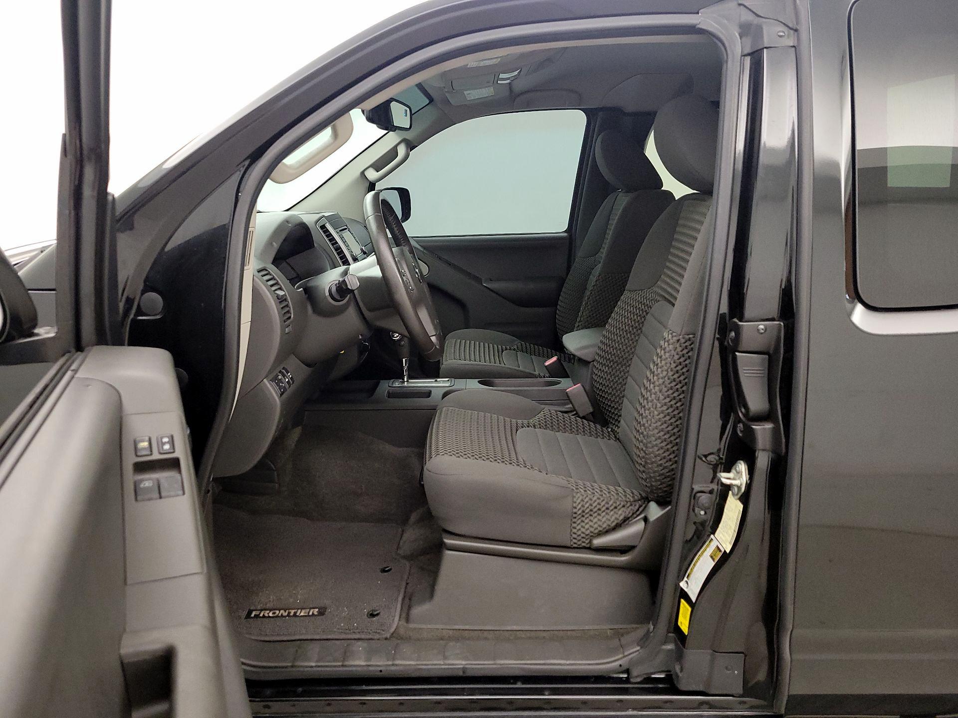 Thumbnail: 2016 Nissan Frontier - 11