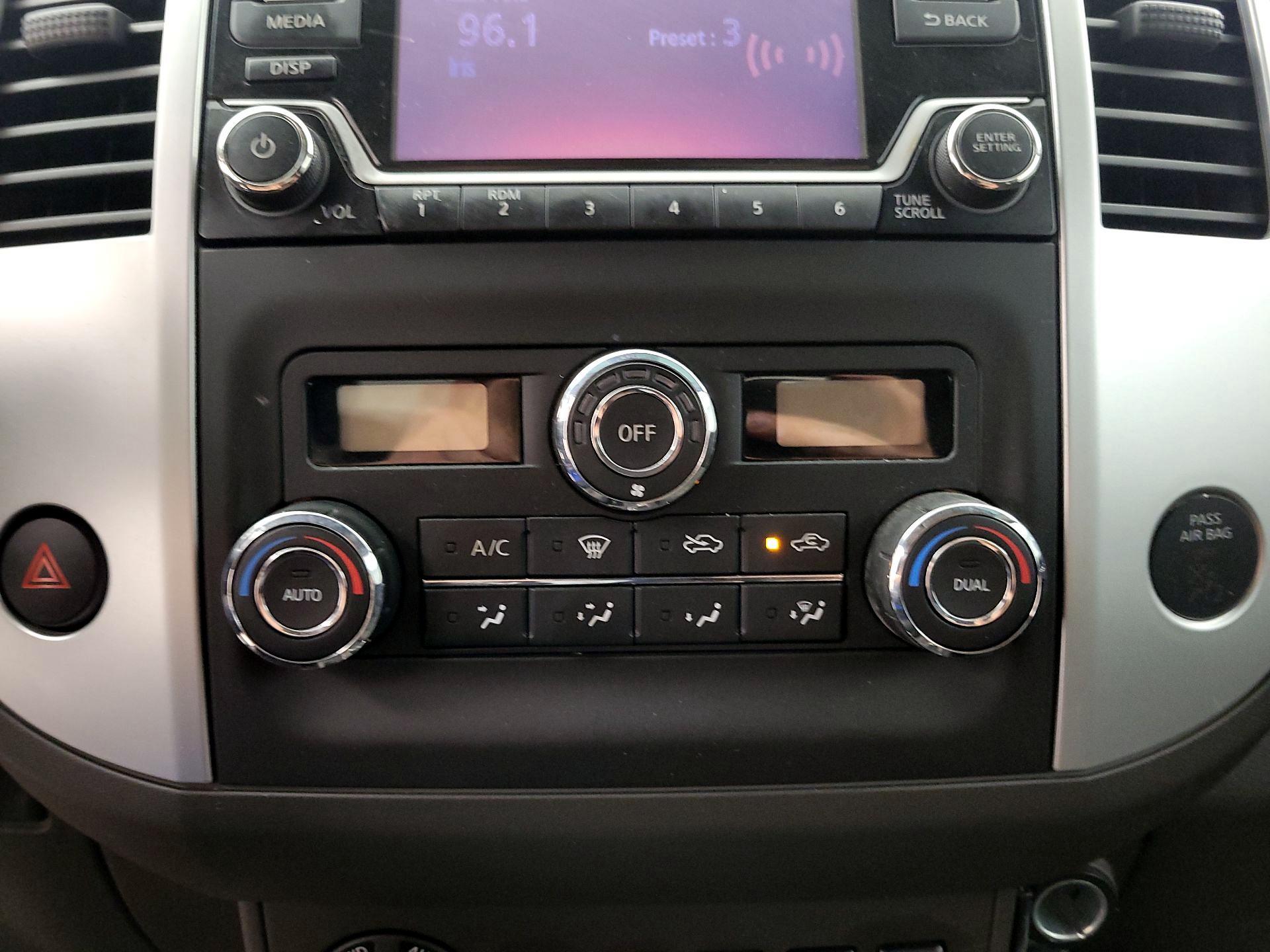 Thumbnail: 2016 Nissan Frontier - 16