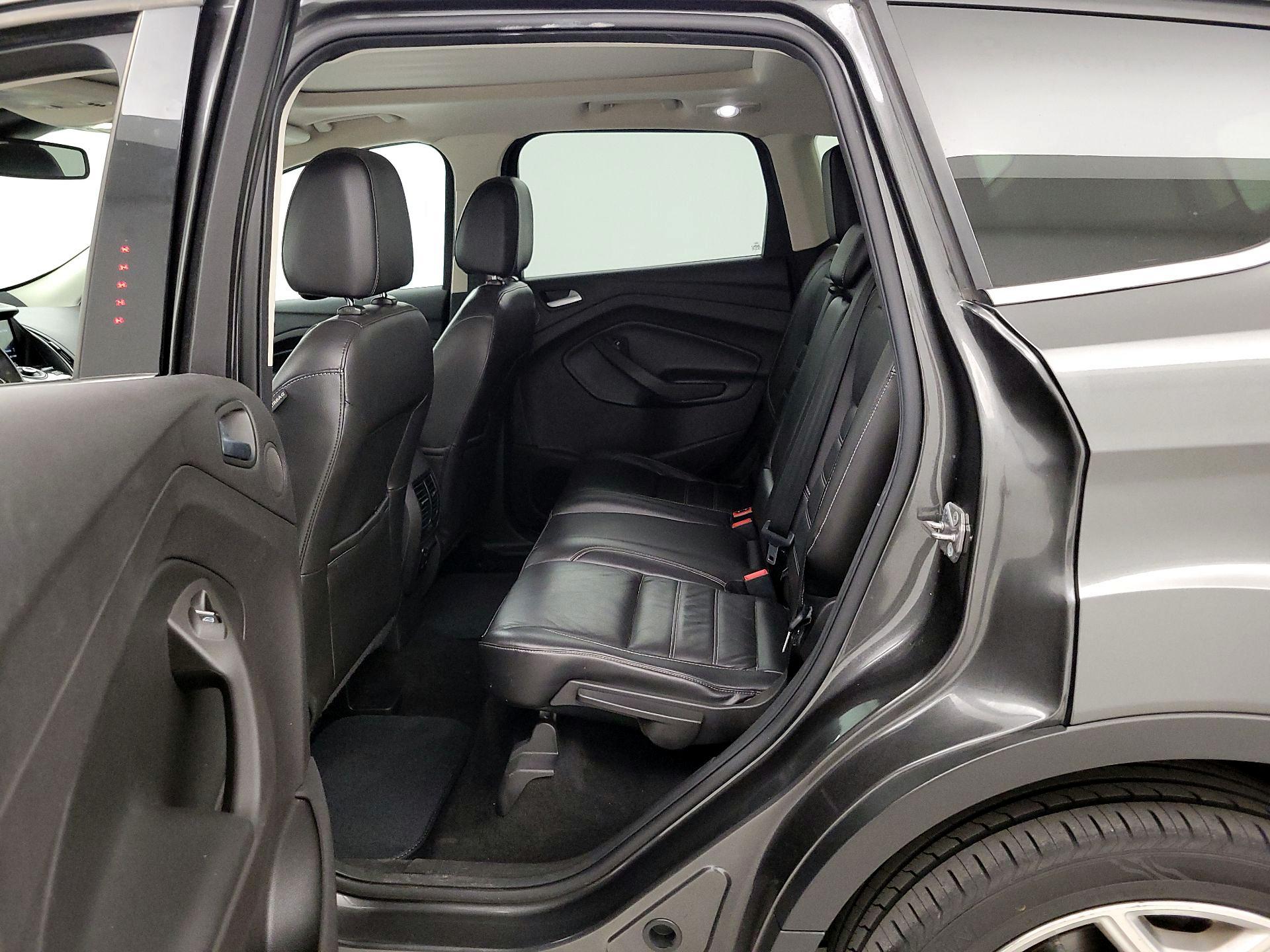 Thumbnail: 2017 Ford Escape - 20