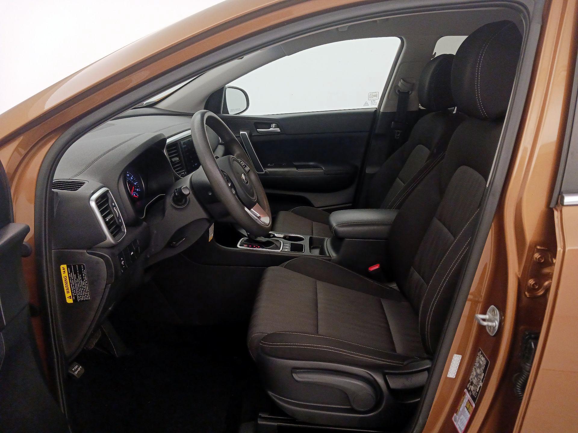 Thumbnail: 2020 Kia Sportage - 11